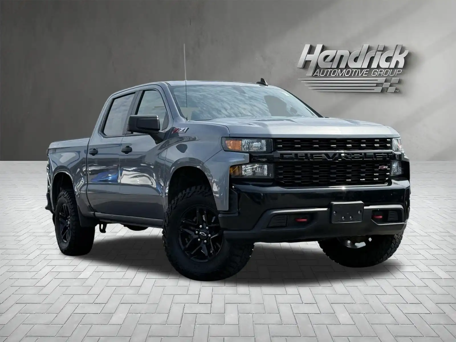 2019 Chevrolet Silverado 1500 Custom Trail Boss 4X4 Crew Cab Short Box's photo