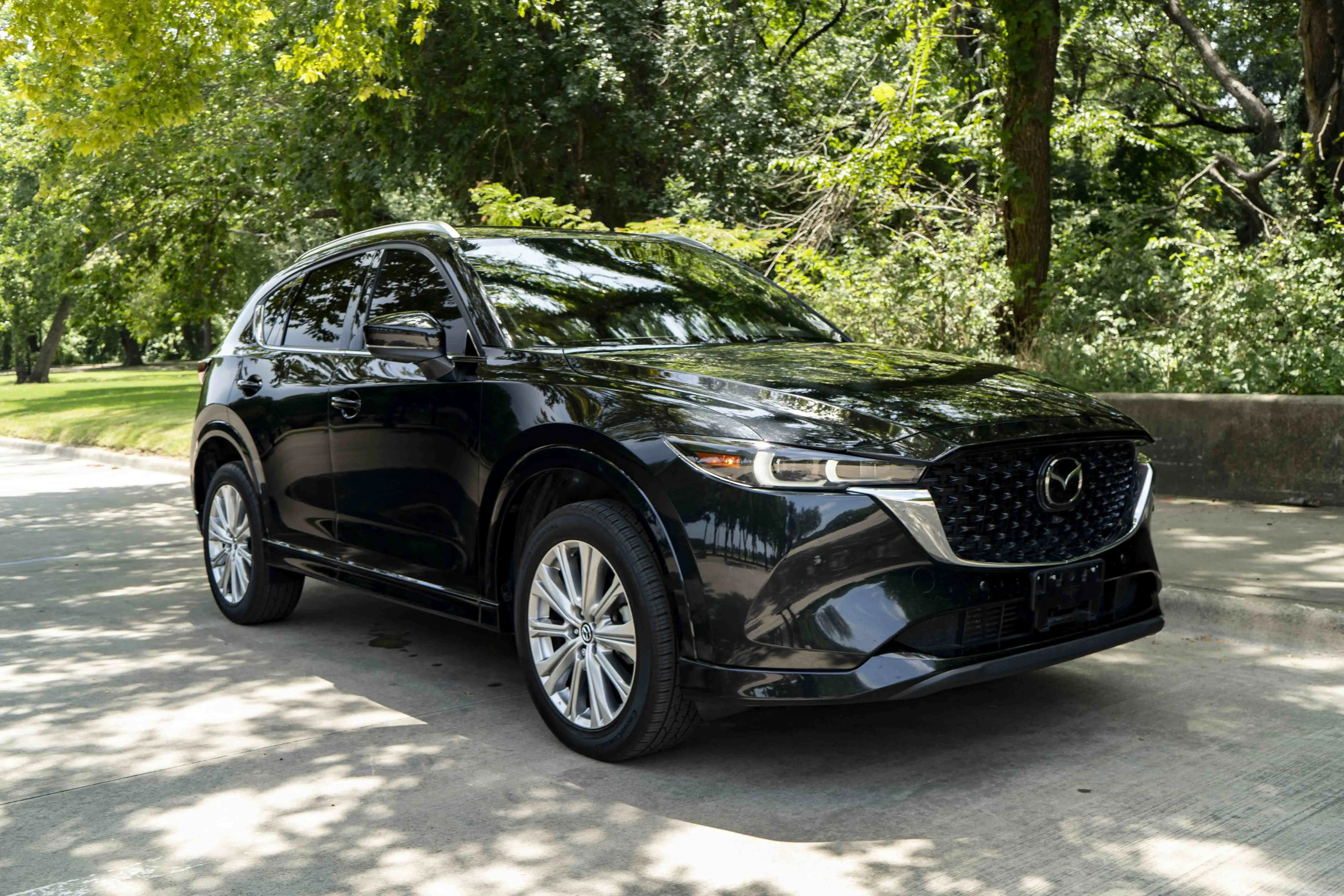 2022 Mazda CX-5 TURBO Signature Auto AWD's photo