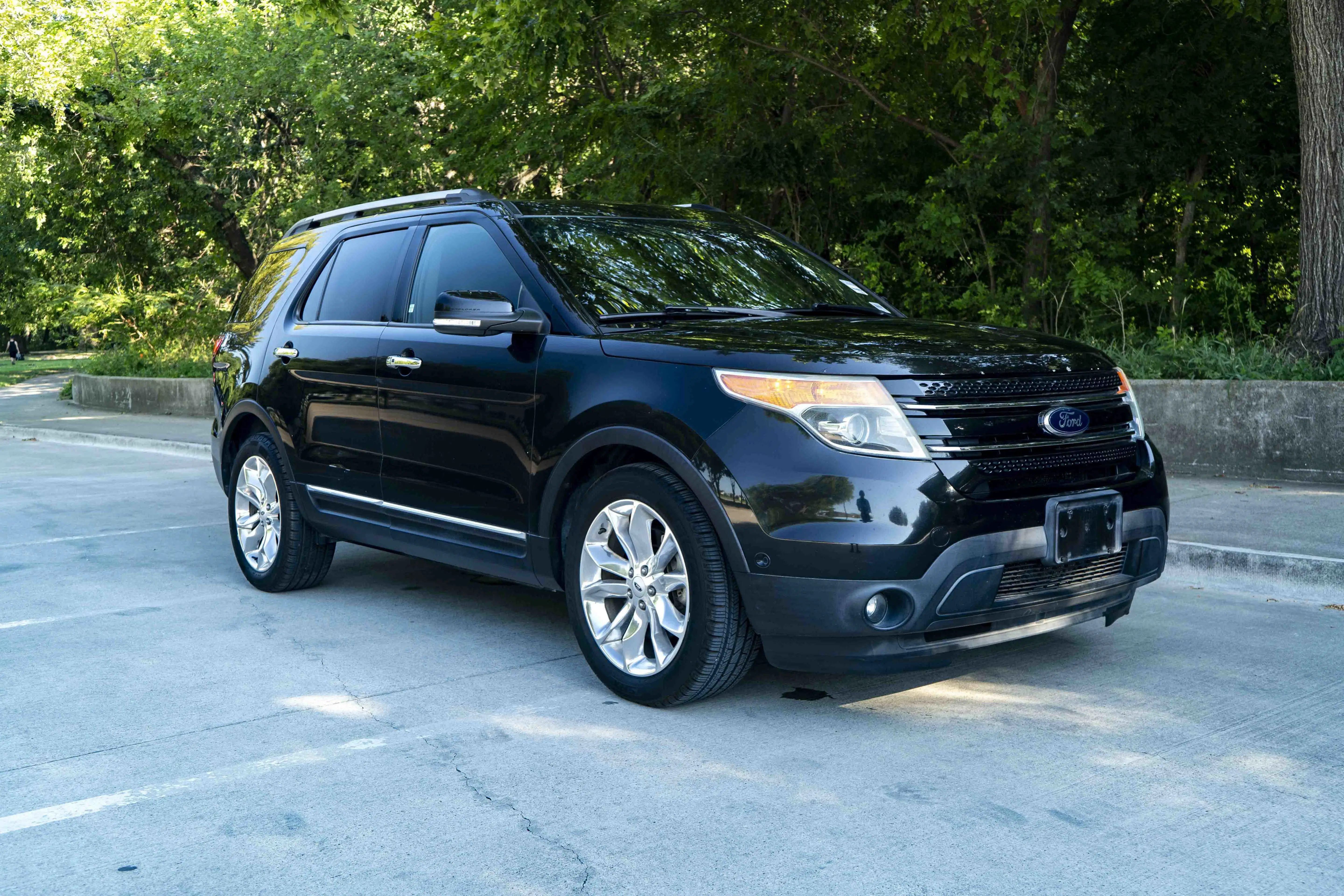 2014 Ford Explorer Limited photo 1