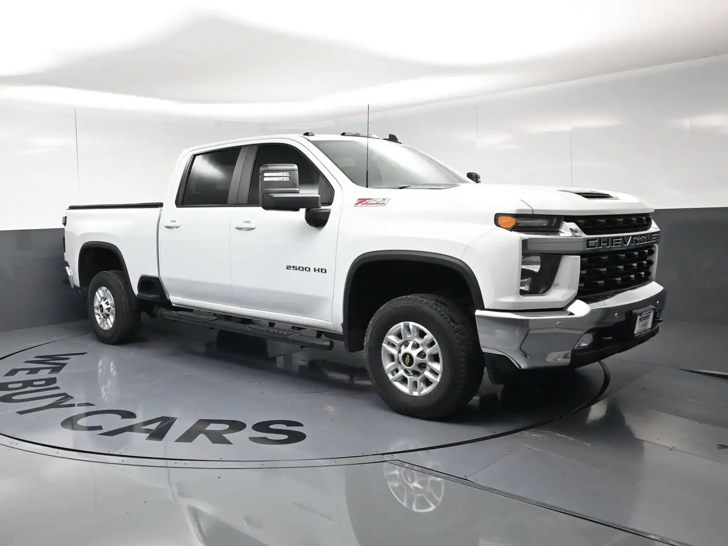 2021 Chevrolet Silverado HD LT 4WD Crew Cab Standard Box's photo