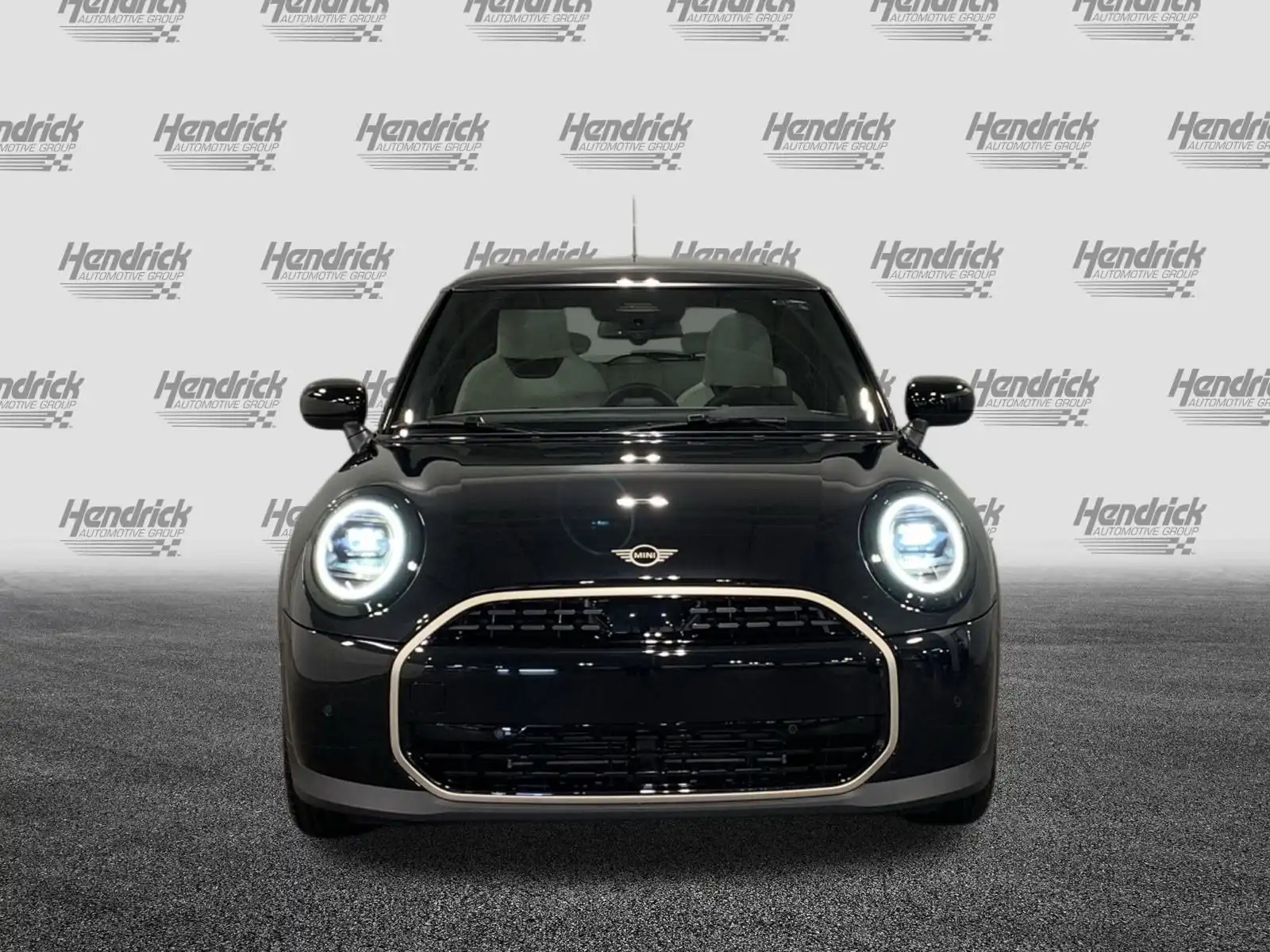 2026 MINI Hardtop's photo