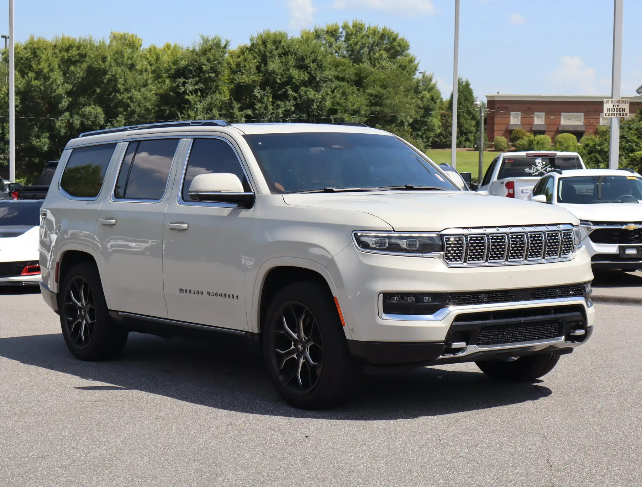 2022 Jeep Grand Wagoneer Series III 4WD's photo