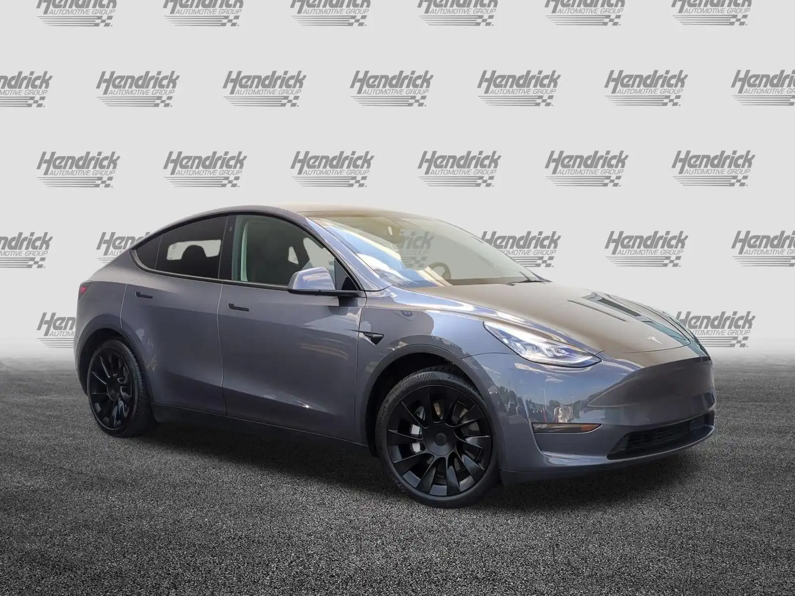 2021 Tesla Model Y Standard Range's photo