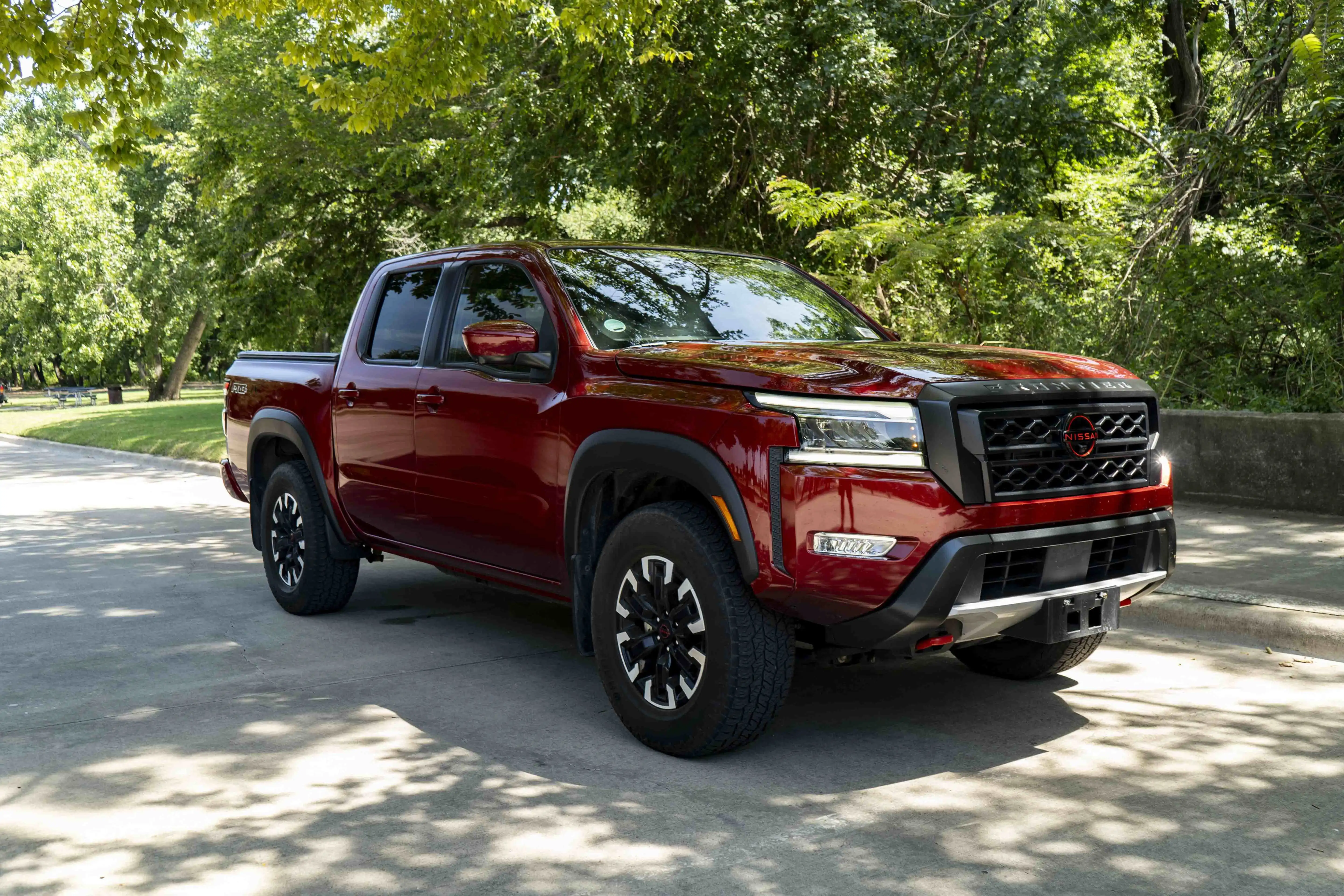 2023 Nissan Frontier PRO-4X Crew Cab 4X4's photo