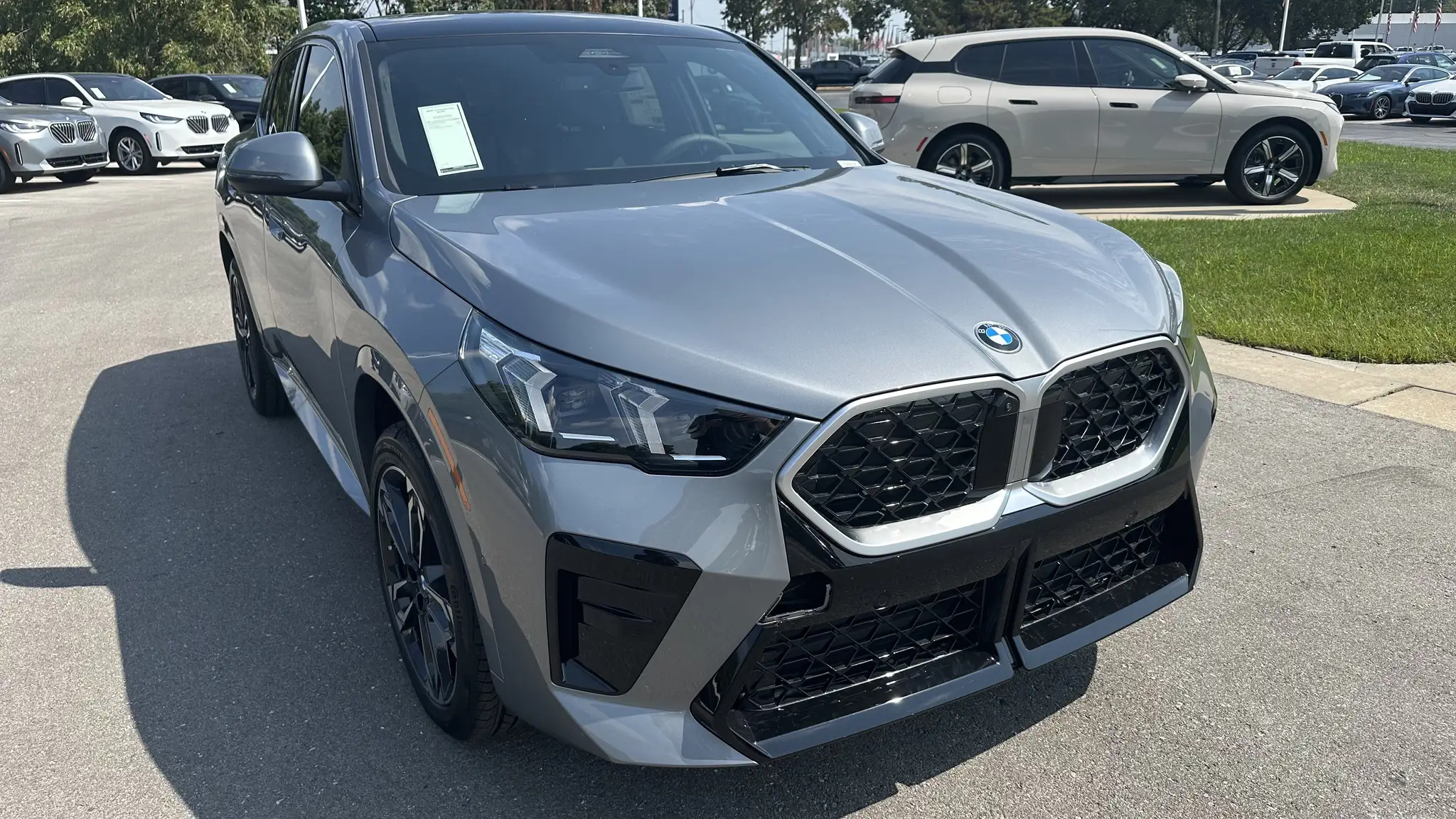 2026 BMW X2 xDrive28i photo 1