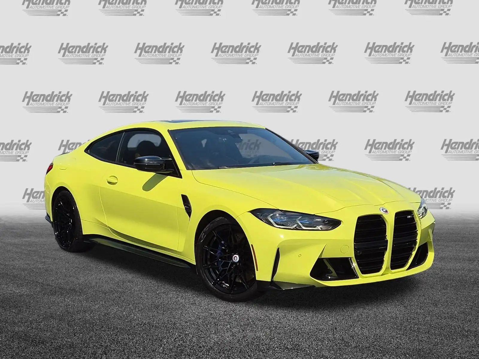 2022 BMW M4 Base's photo