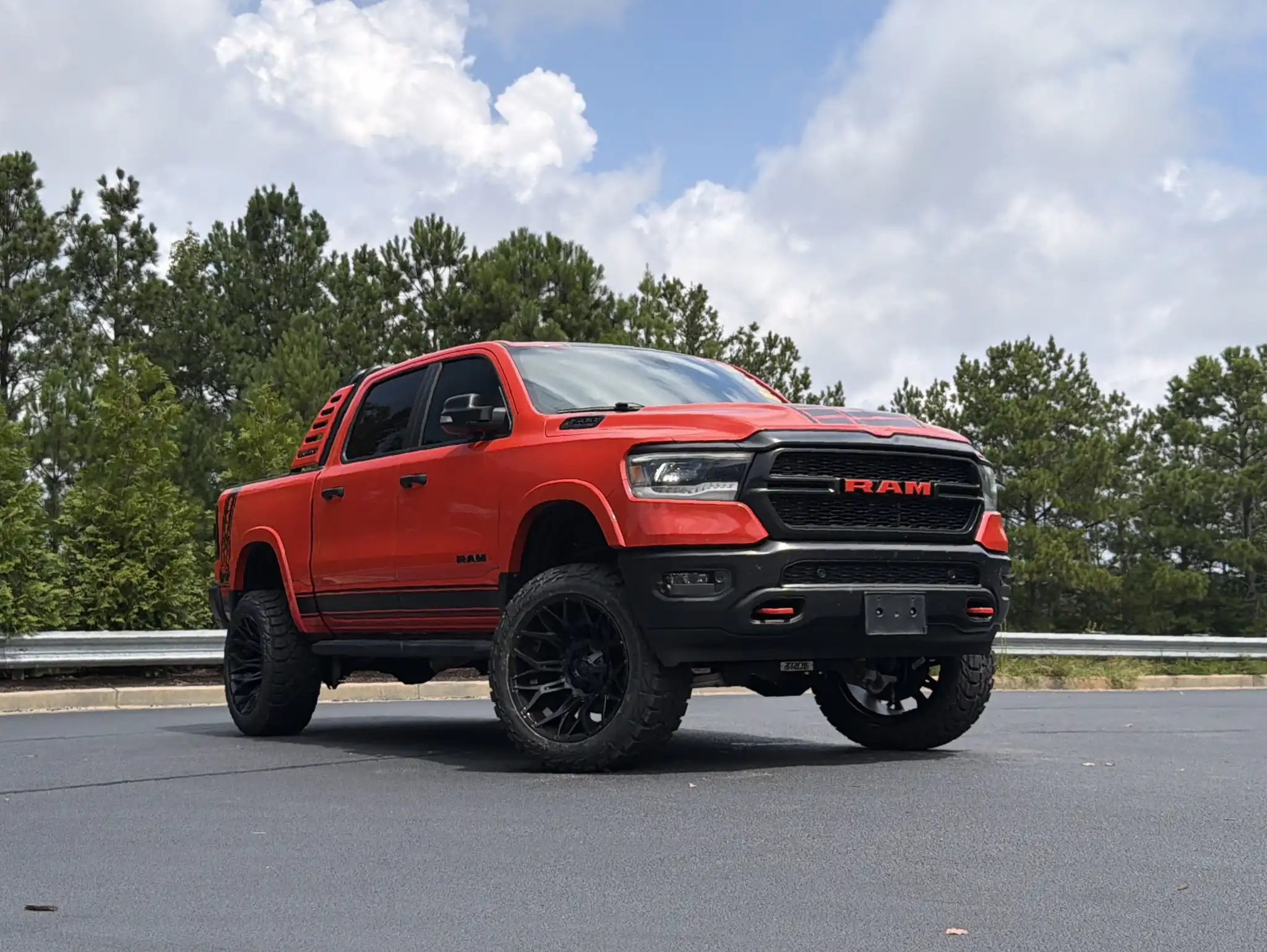 2021 RAM 1500 Big Horn Crew Cab 4x4 5'7" Box's photo