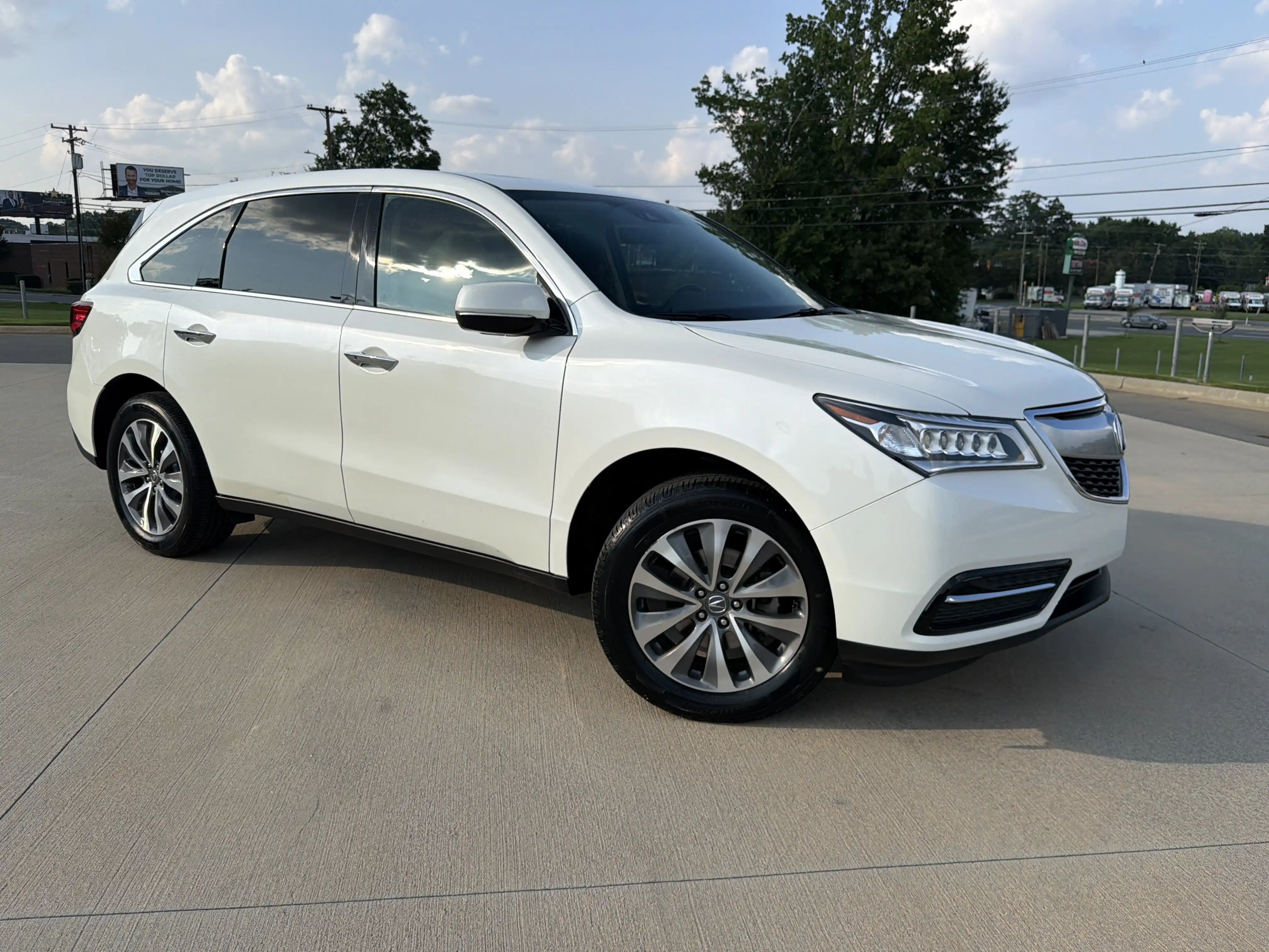2016 Acura MDX w/Technology & AcuraWatch Package's photo