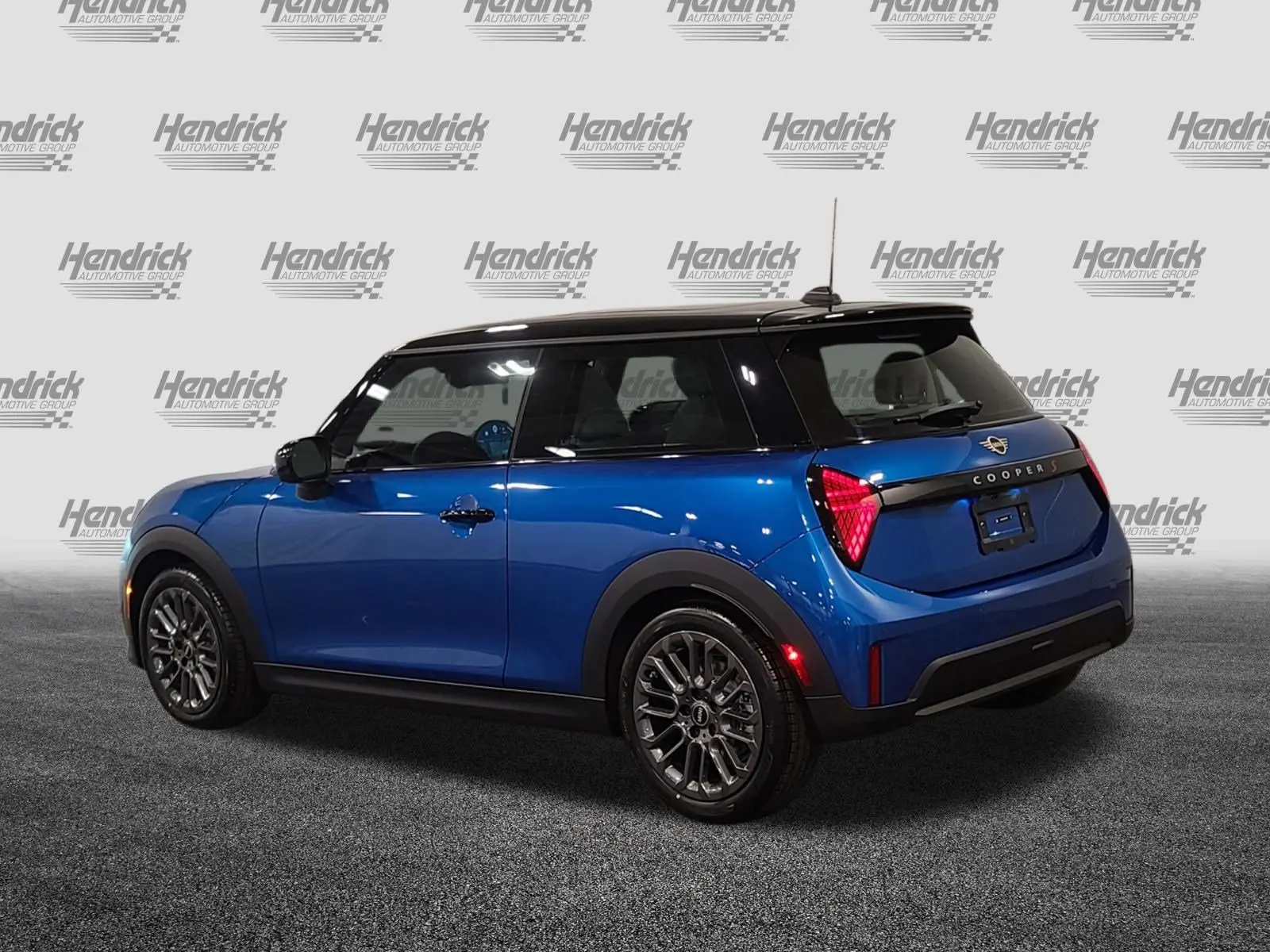 2026 MINI Hardtop Cooper S photo 5