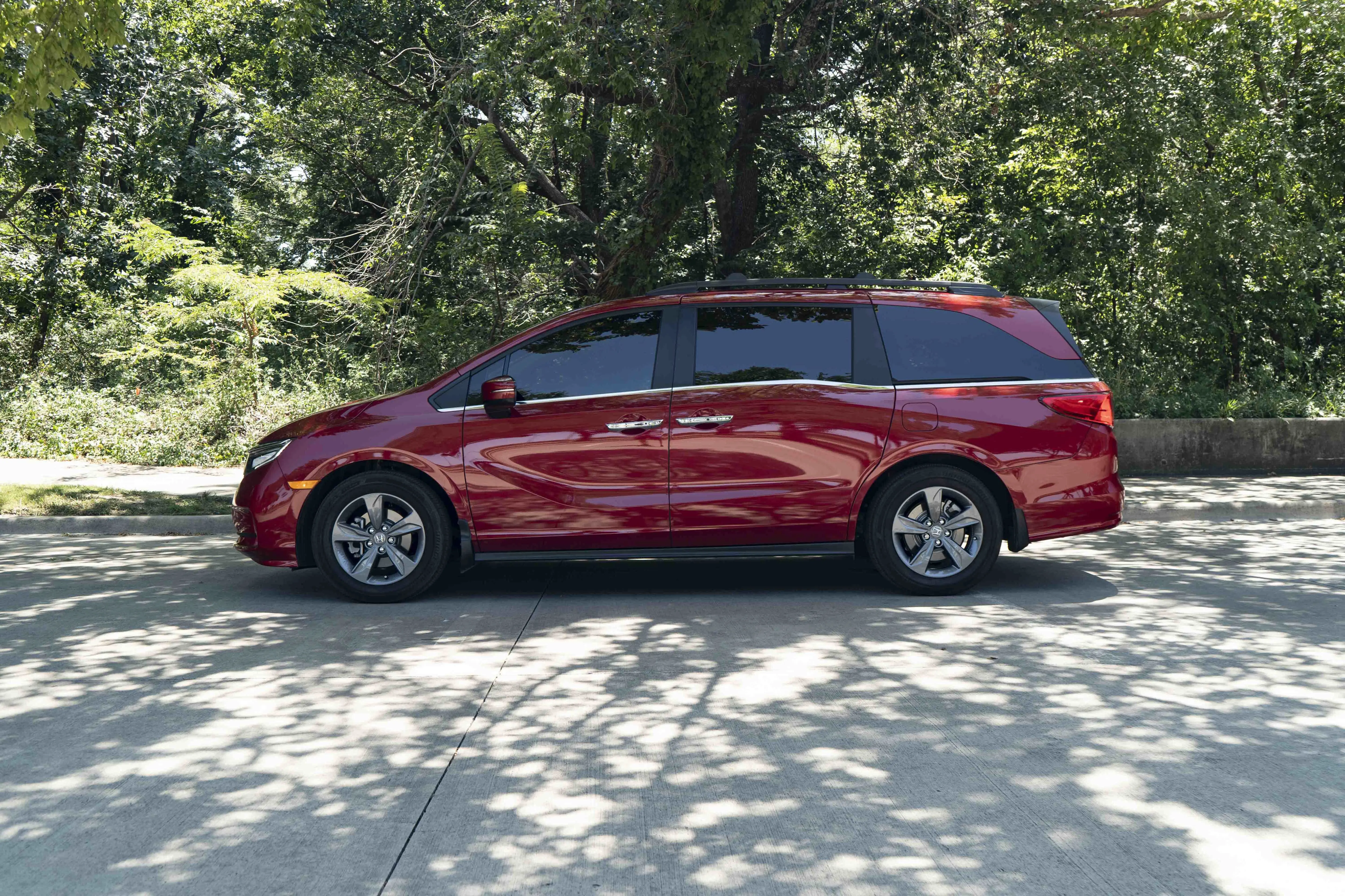 2024 Honda Odyssey EX photo 5