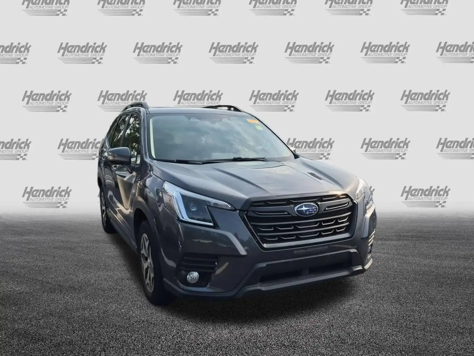 2023 Subaru Forester Premium's photo