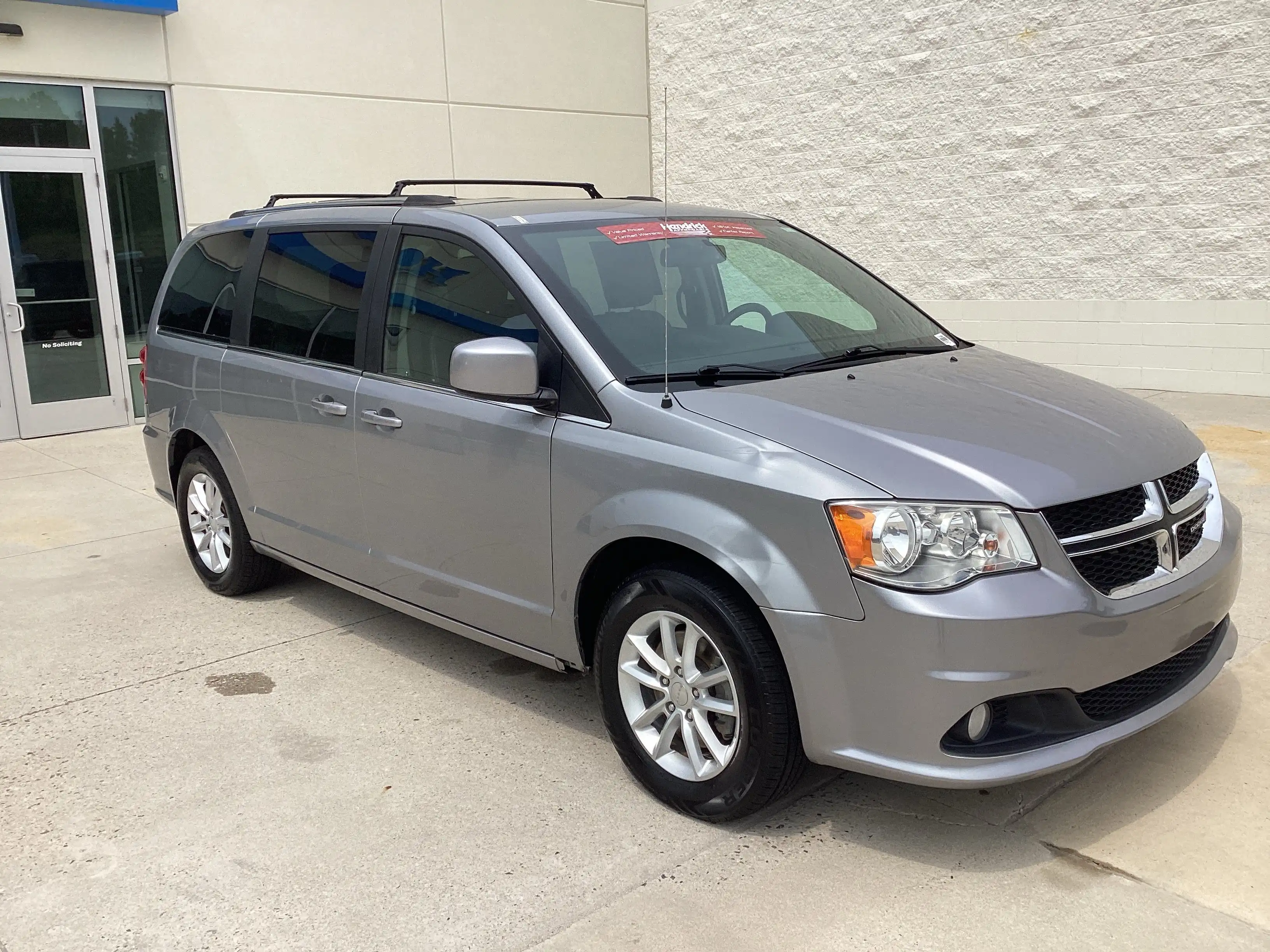 2018 Dodge Grand Caravan SXT's photo
