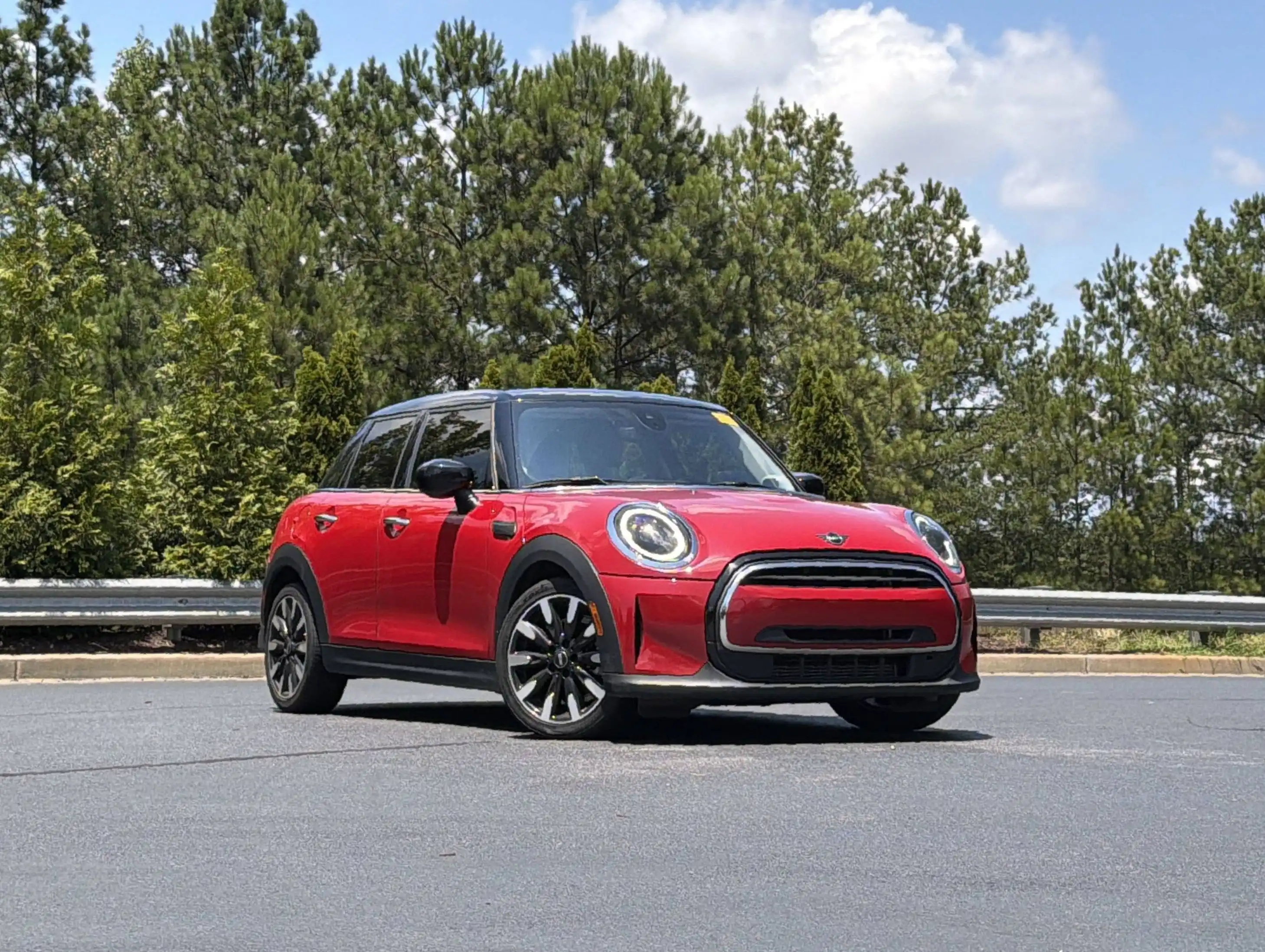 2022 MINI Hardtop's photo