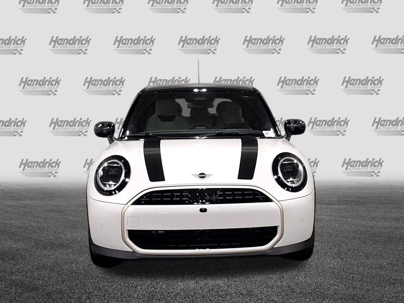 2026 MINI Hardtop's photo