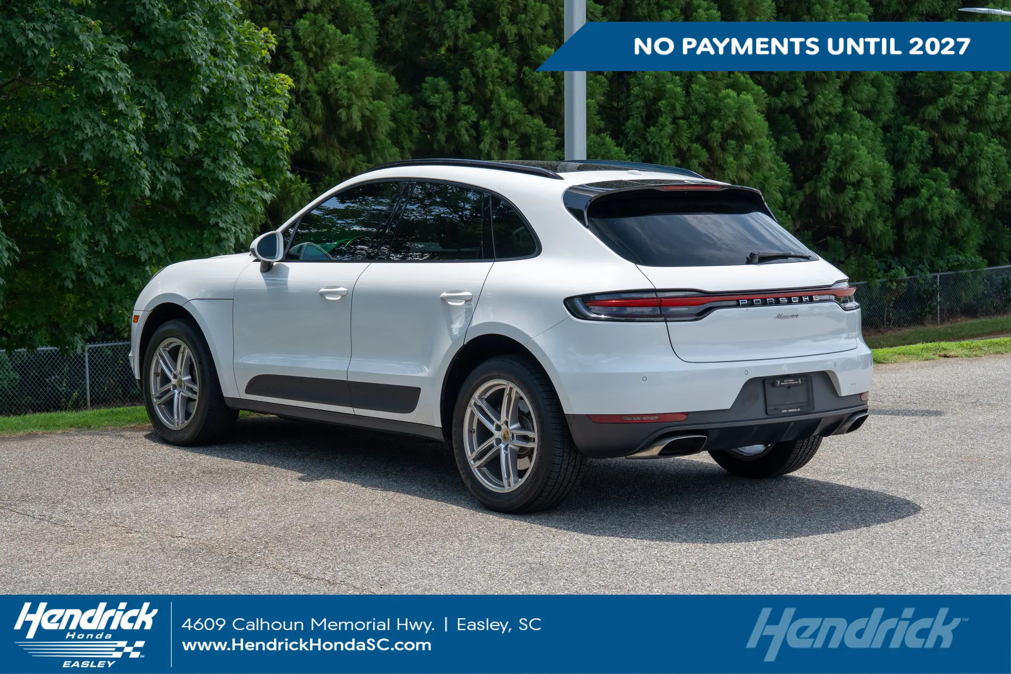 2019 Porsche Macan Base photo 3