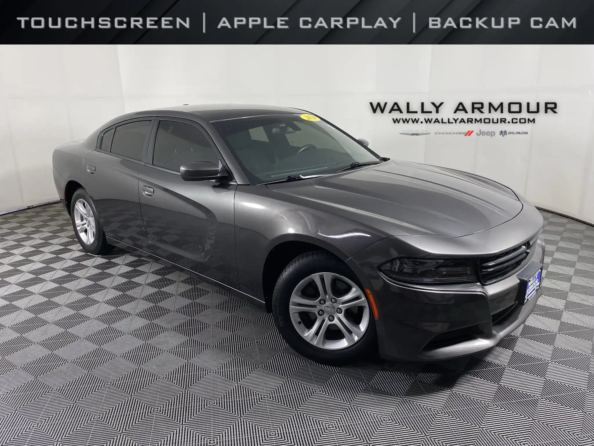 2020 Dodge Charger SXT's photo