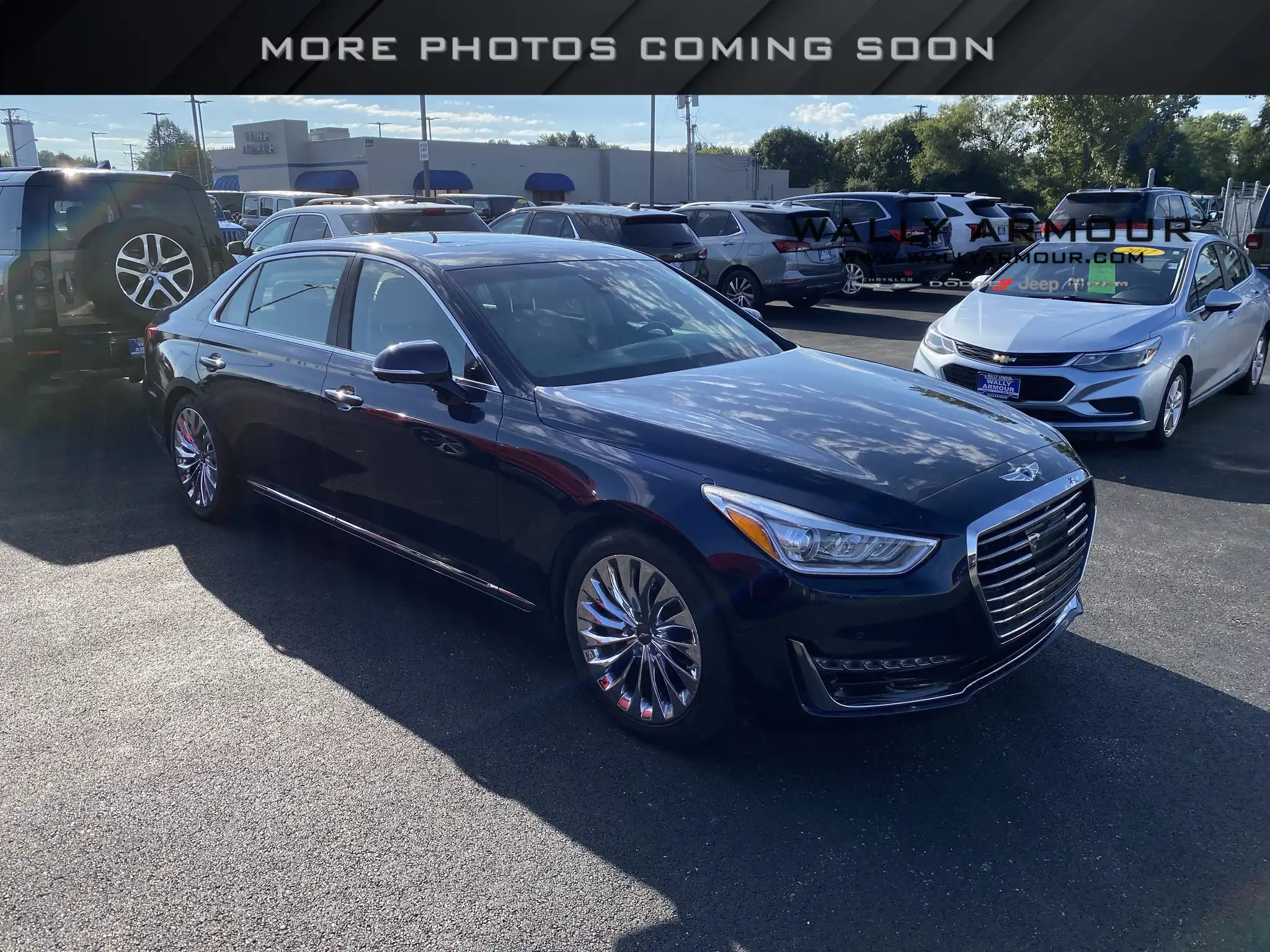 2018 Genesis G90 5.0 Ultimate's photo