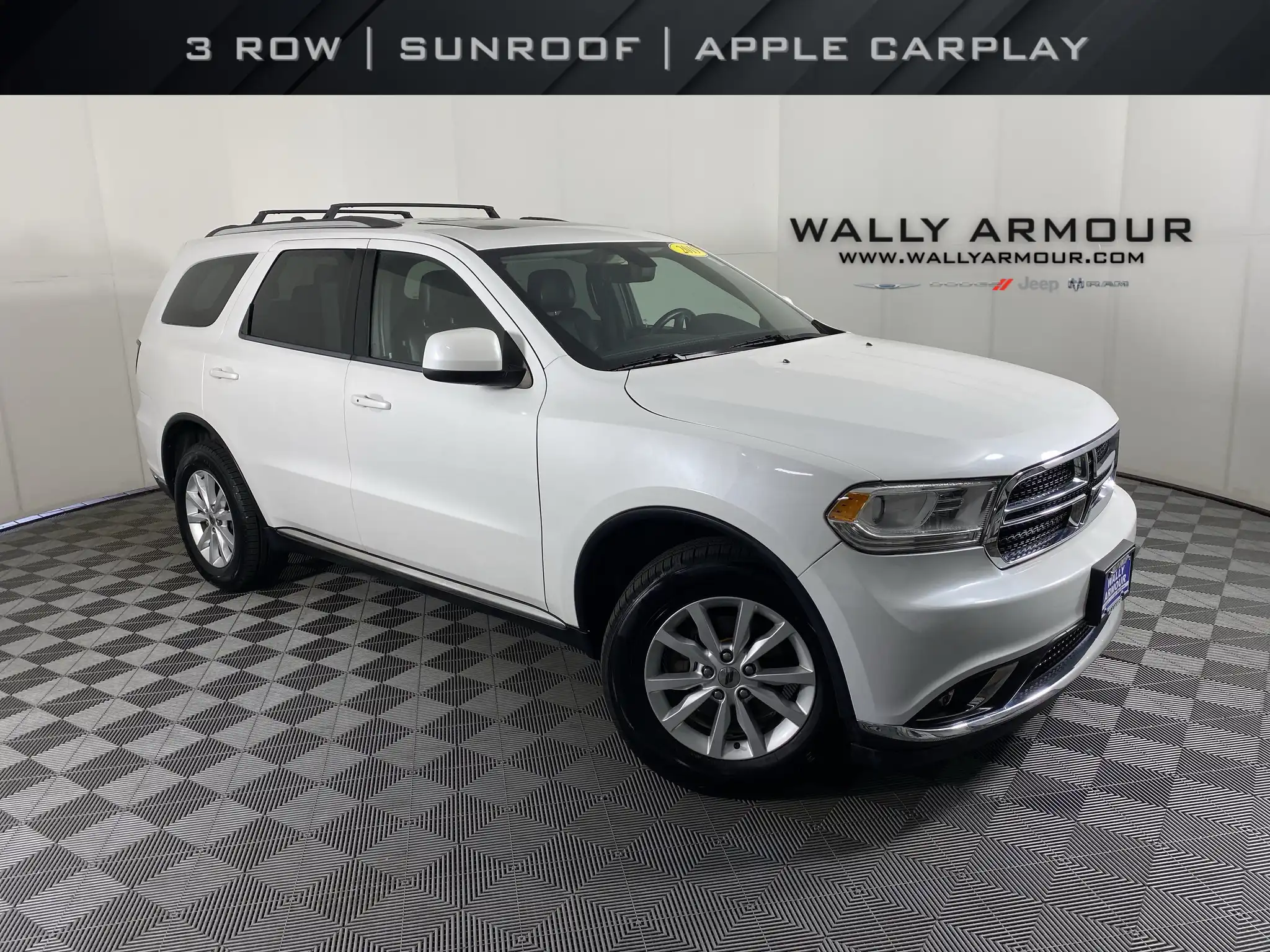 2019 Dodge Durango SXT AWD Plus's photo