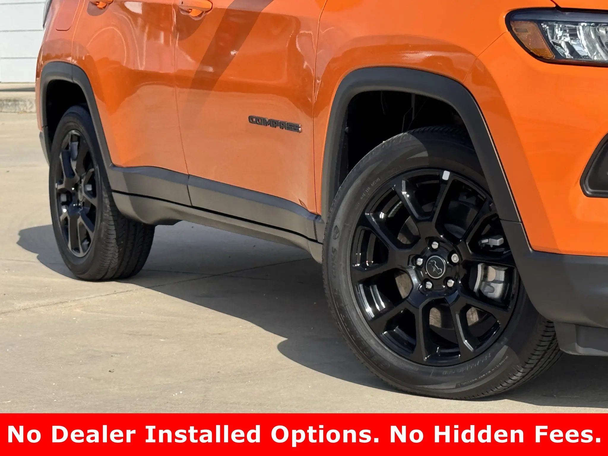 2026 Jeep Compass Latitude Altitude 4WD photo 3
