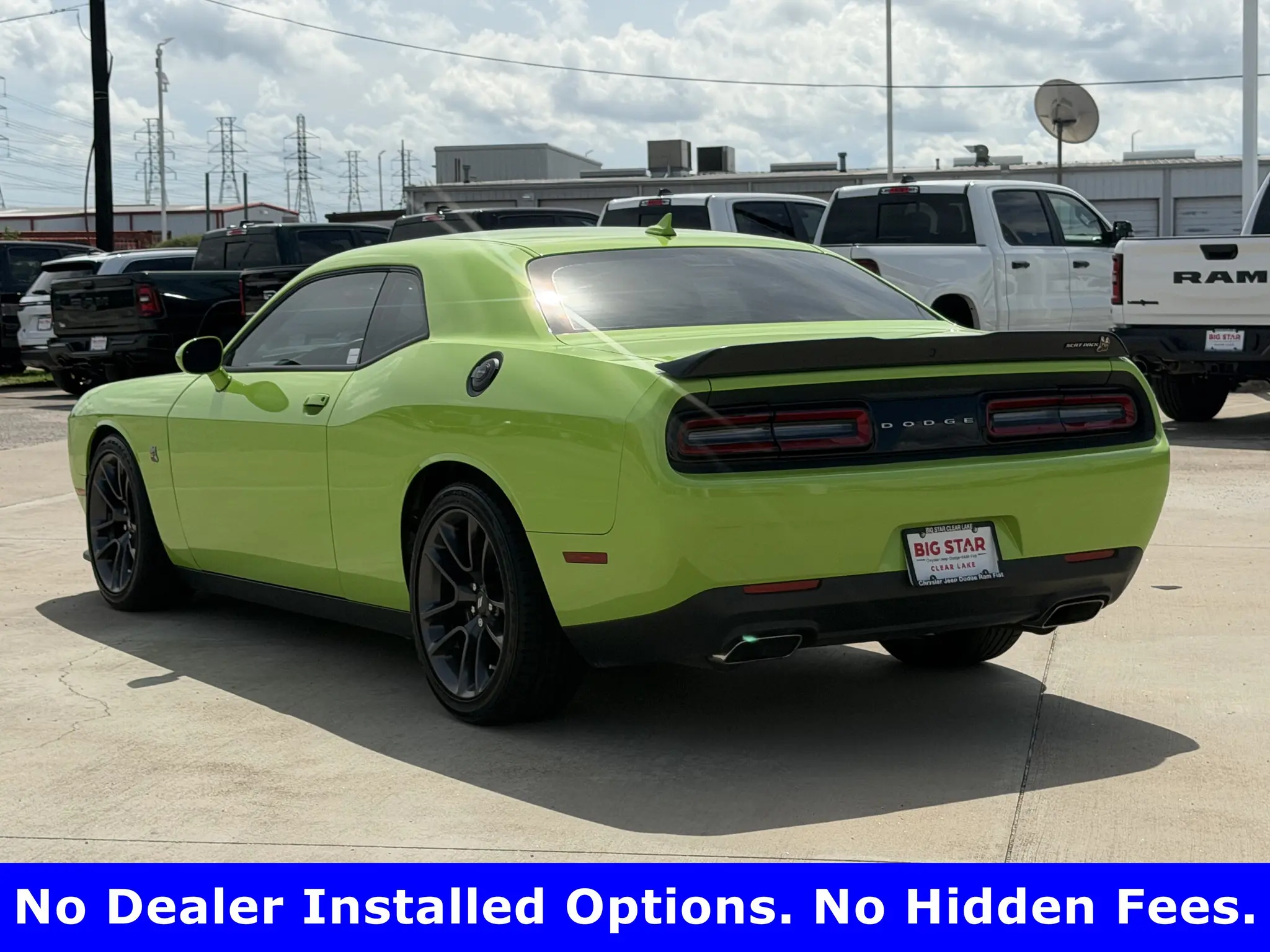2023 Dodge Challenger R/T Scat Pack photo 4