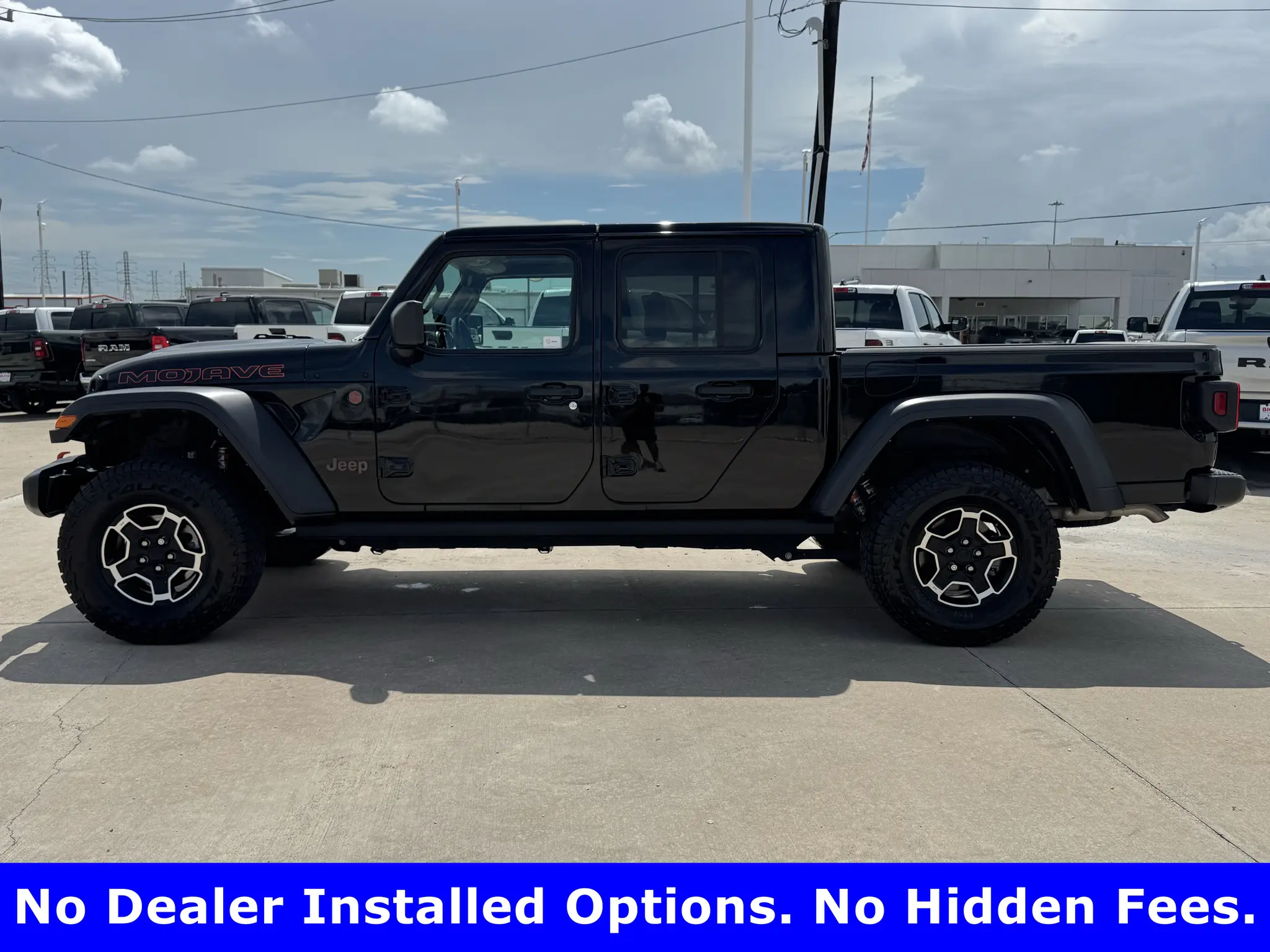 2023 Jeep Gladiator Mojave photo 3