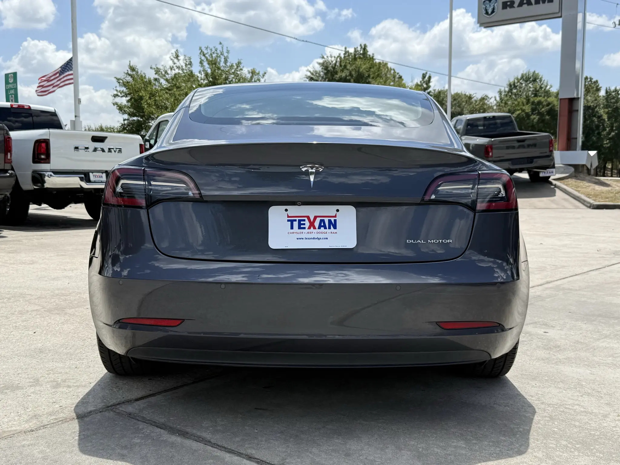 2018 Tesla Model 3 Long Range Dual Motor AWD photo 5