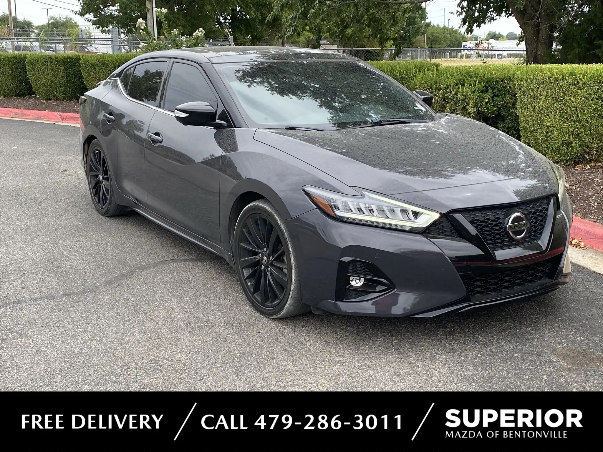 2021 Nissan Maxima Platinum's photo