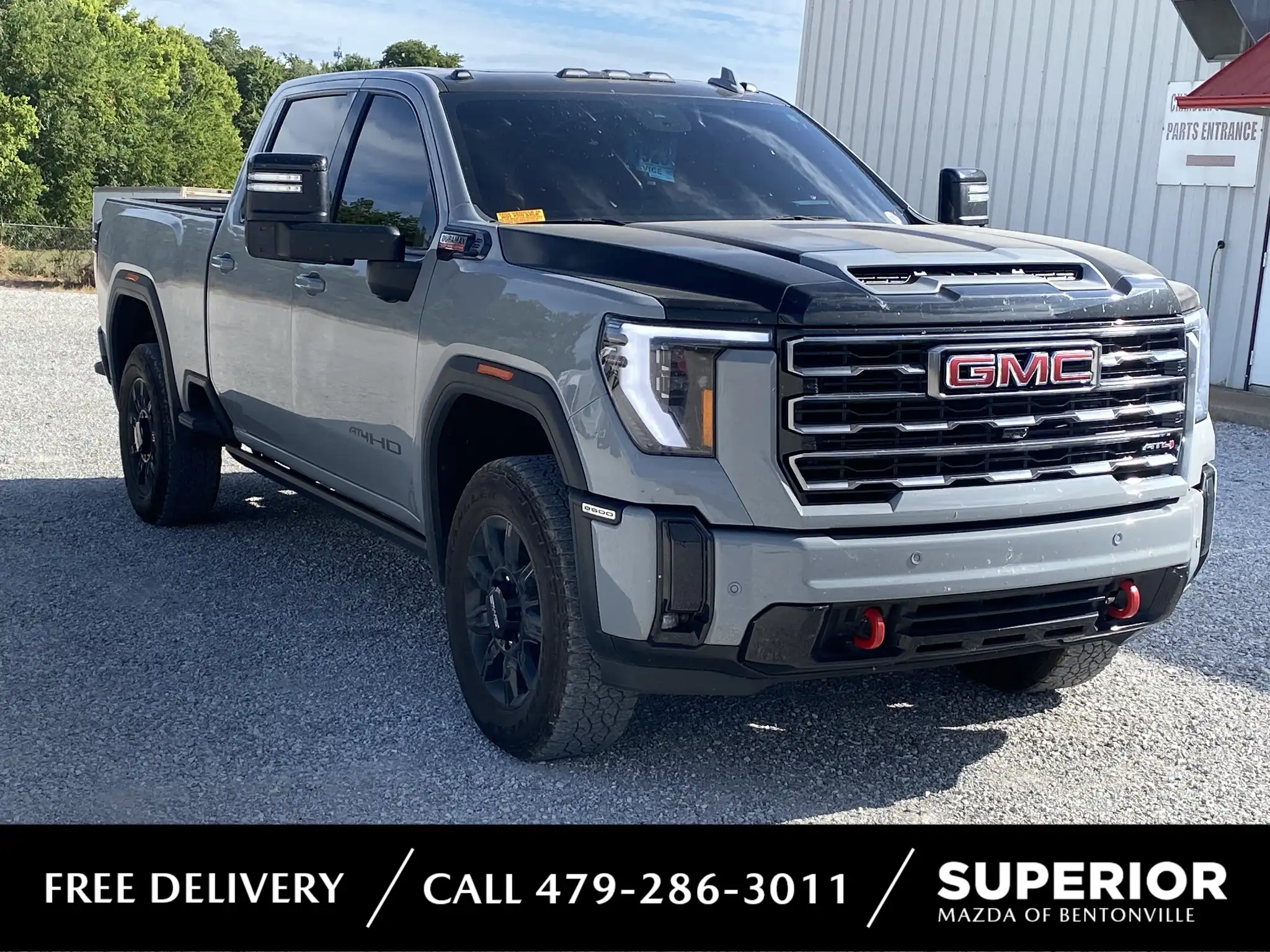 2025 GMC Sierra 4WD Crew Cab Standard Box AT4's photo