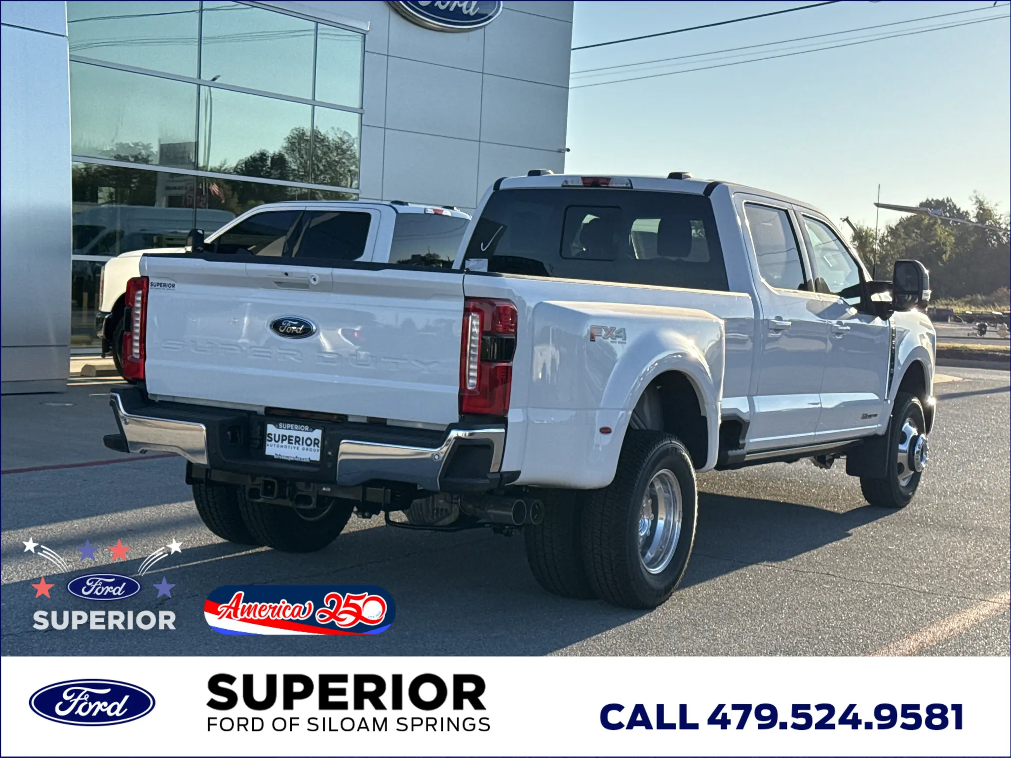 2026 Ford F-350 Lariat 4WD Crew Cab DRW 8' Box photo 3