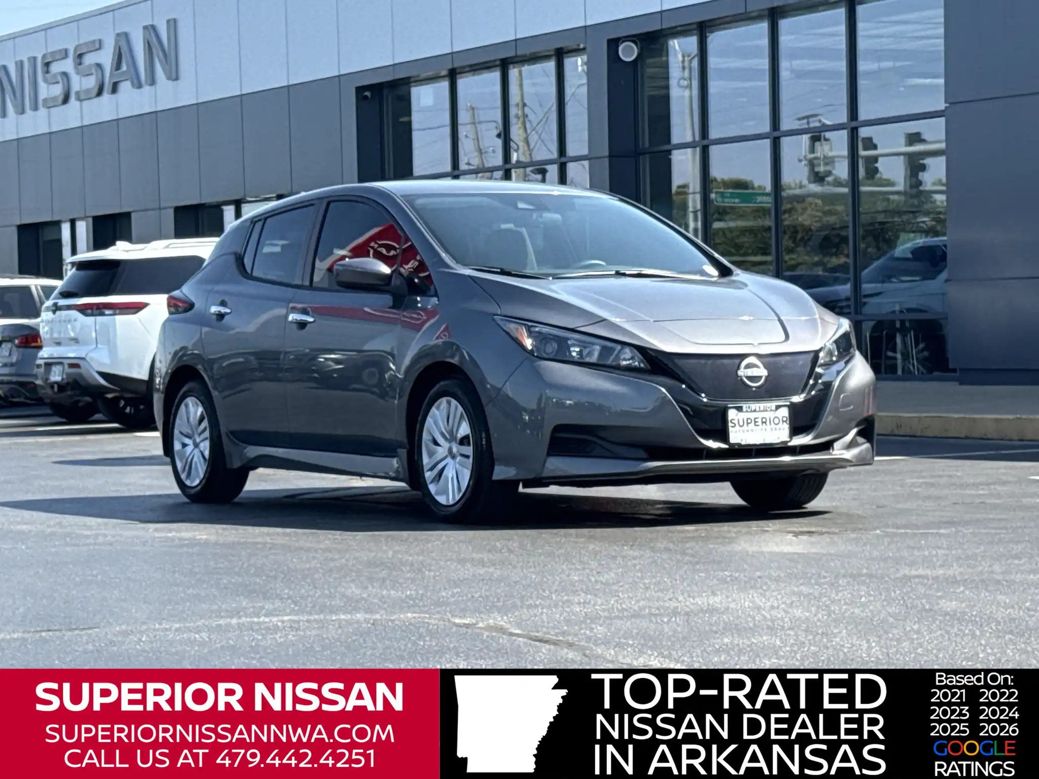 2025 Nissan Leaf S's photo