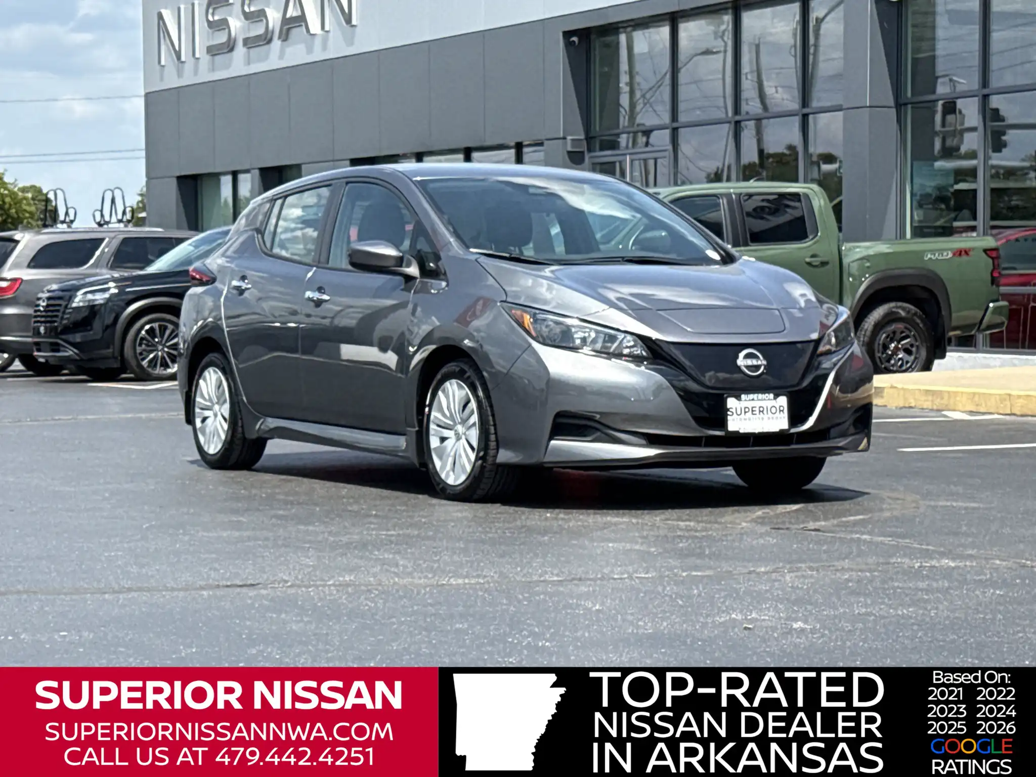 2025 Nissan Leaf S's photo