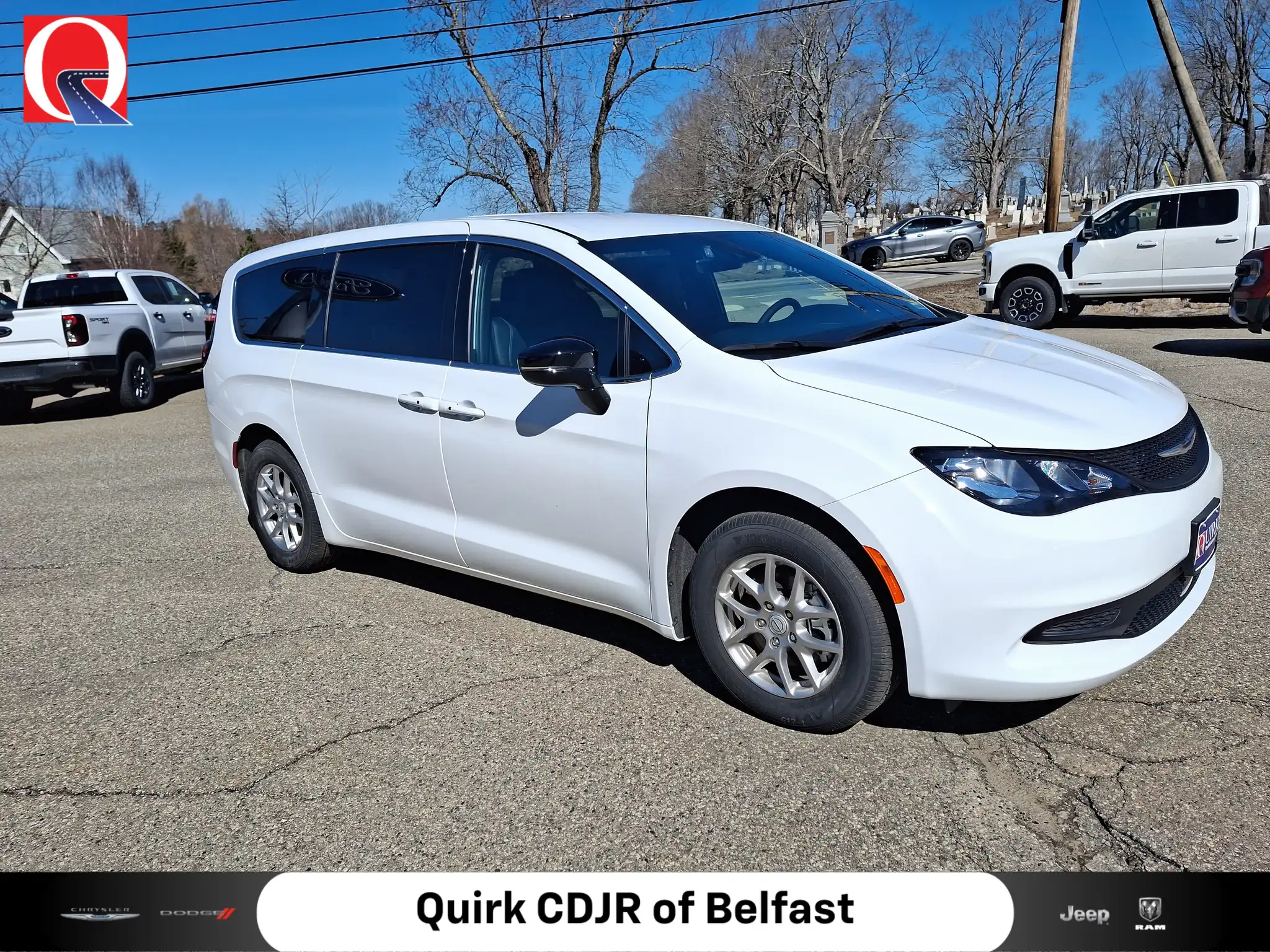 2026 Chrysler Voyager LX's photo