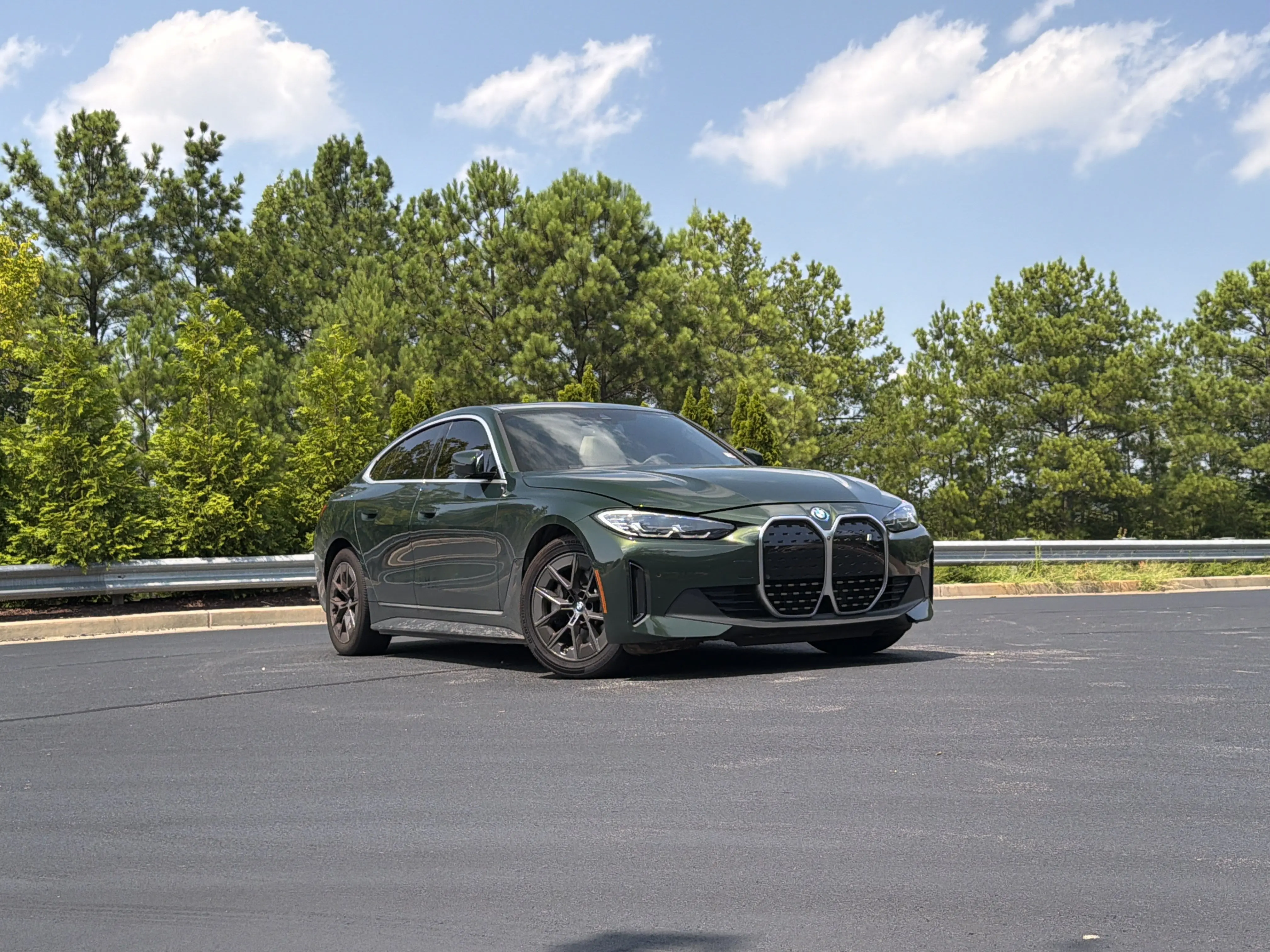 2023 BMW i4 eDrive40 photo 3