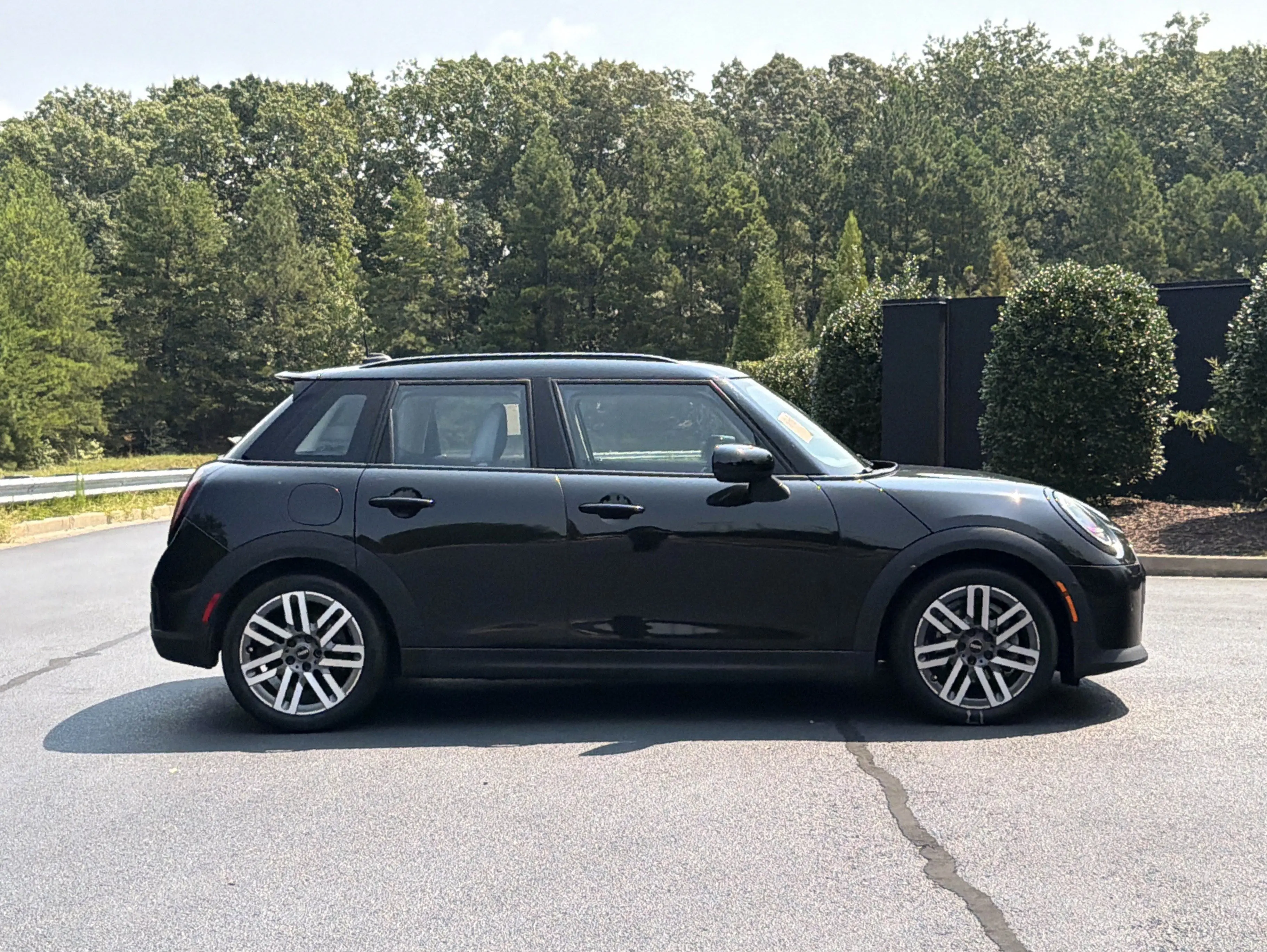 2025 MINI Hardtop Cooper S photo 5