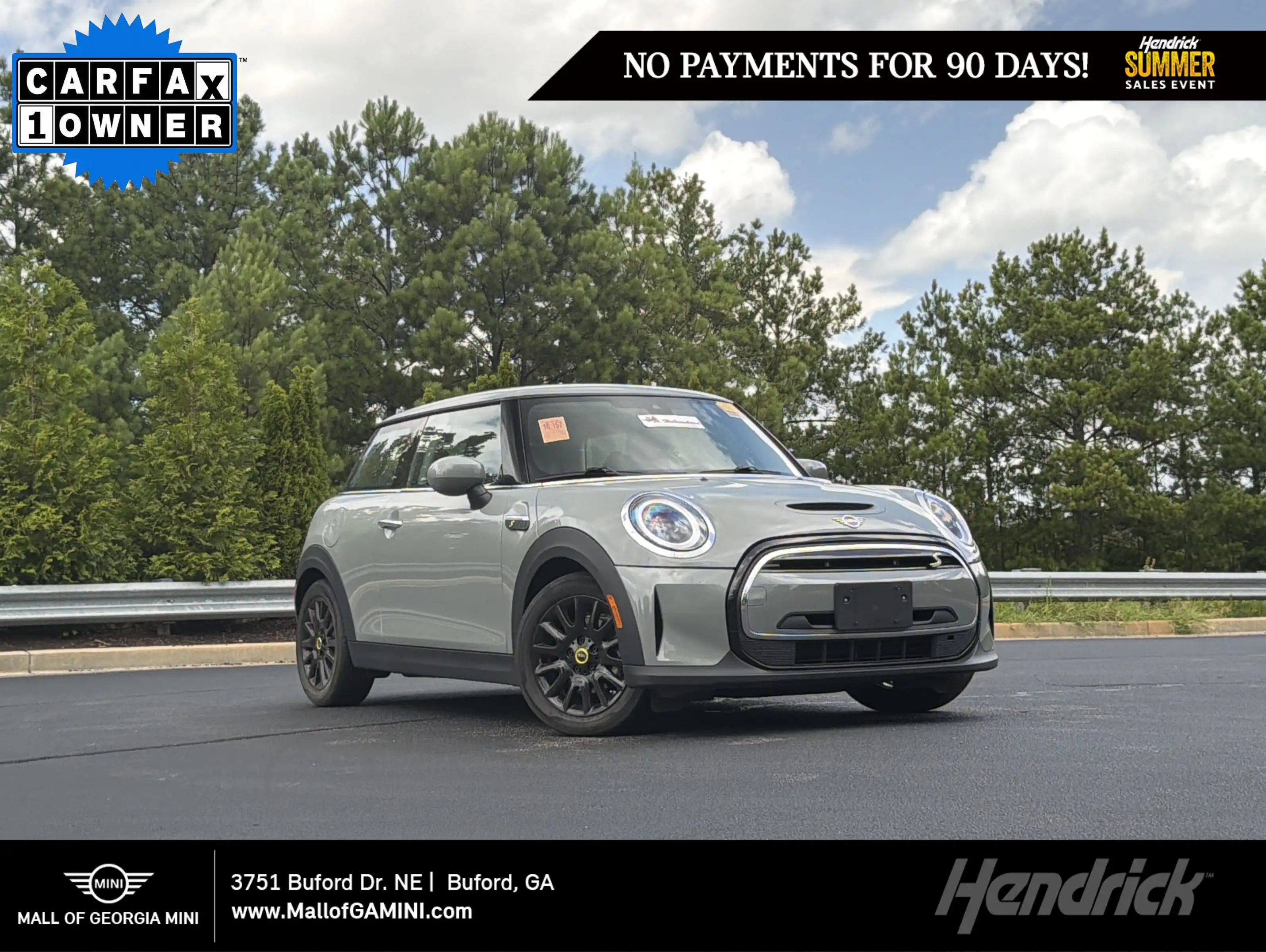 2023 MINI Hardtop Cooper SE Signature's photo