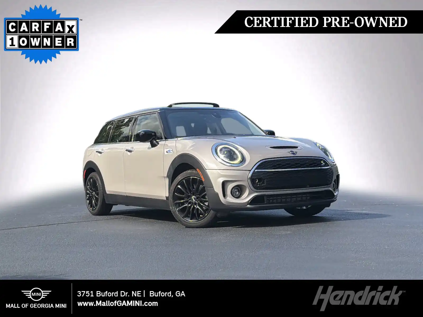 2024 MINI Clubman Cooper S's photo