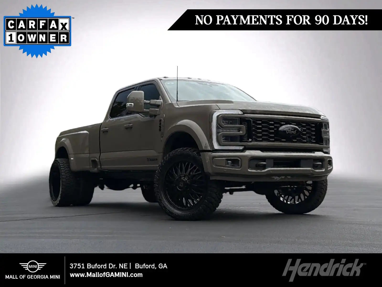 2026 Ford F-450 Platinum 4WD Crew Cab DRW 8' Box's photo