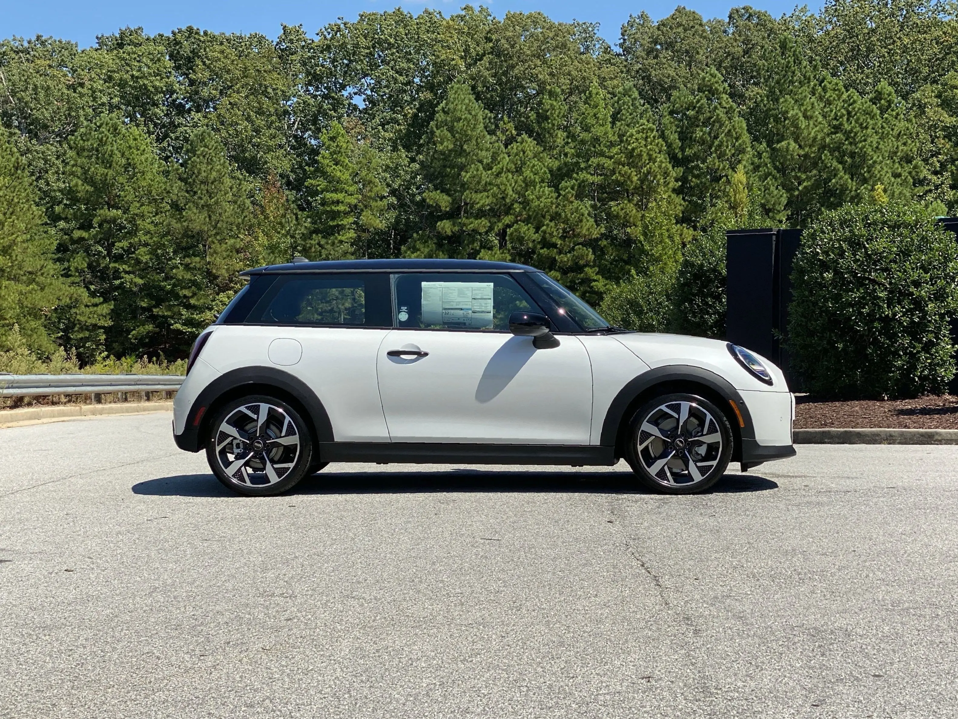 2026 MINI Hardtop undefined photo 5
