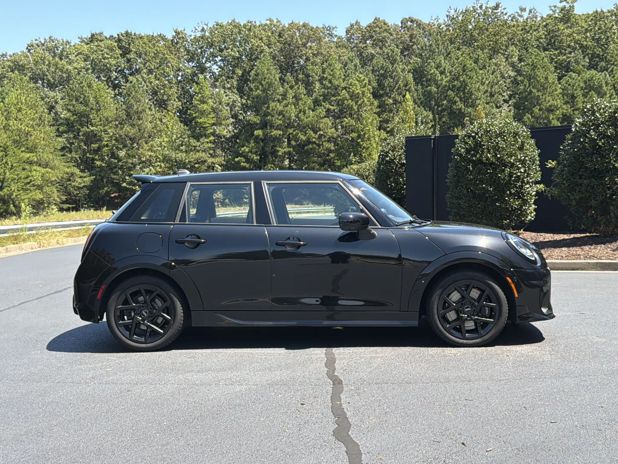 2026 MINI Hardtop Cooper S photo 5