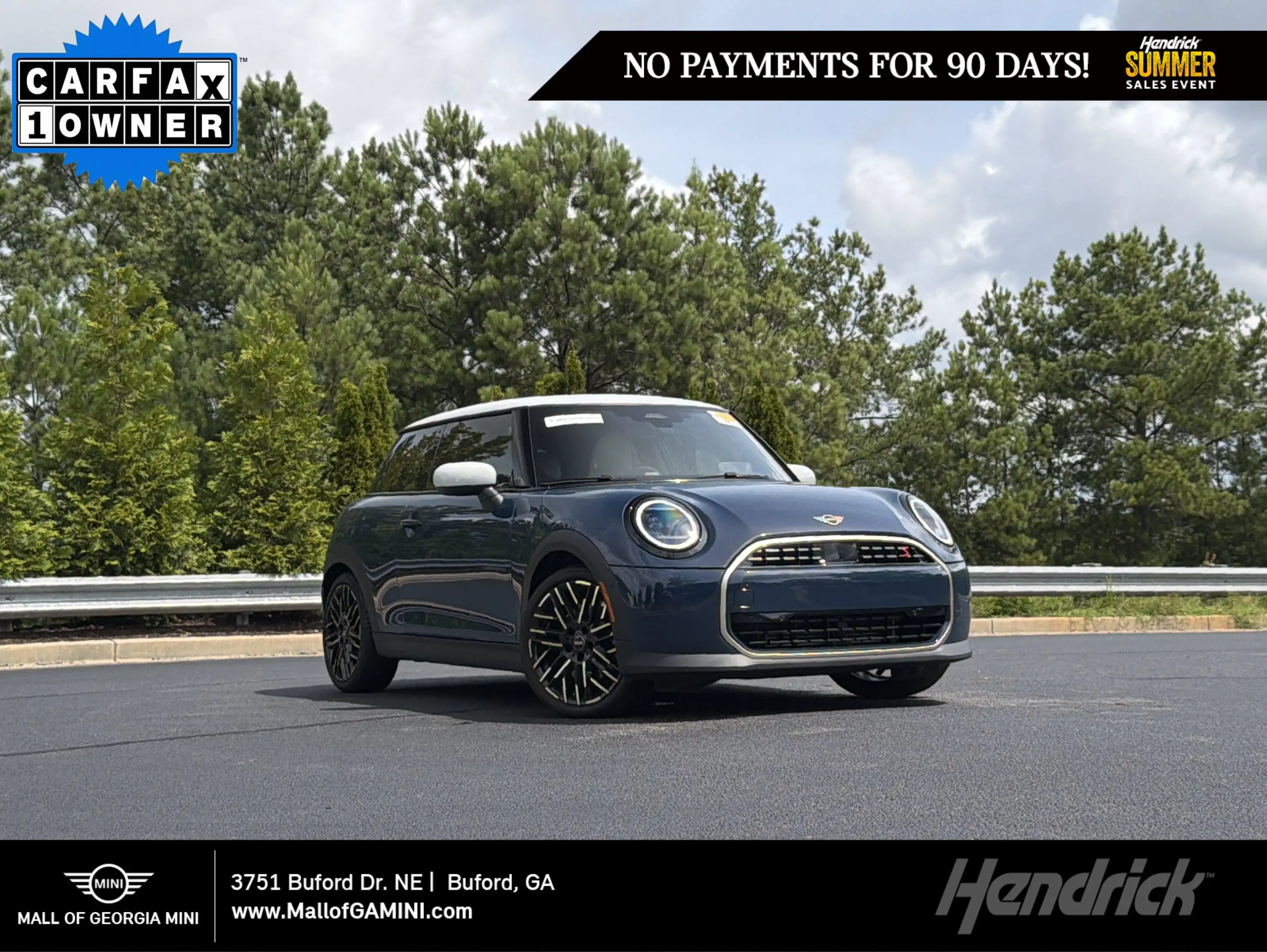 2025 MINI Hardtop Cooper S Signature's photo