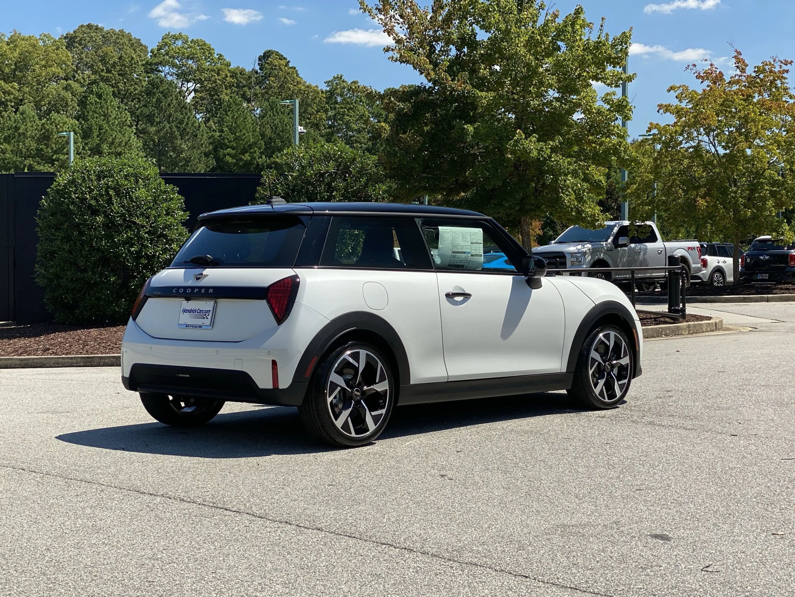 2026 MINI Hardtop undefined photo 3