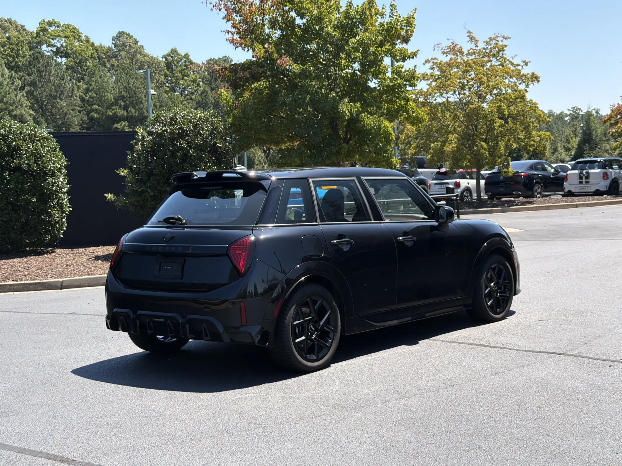 2026 MINI Hardtop Cooper S photo 3