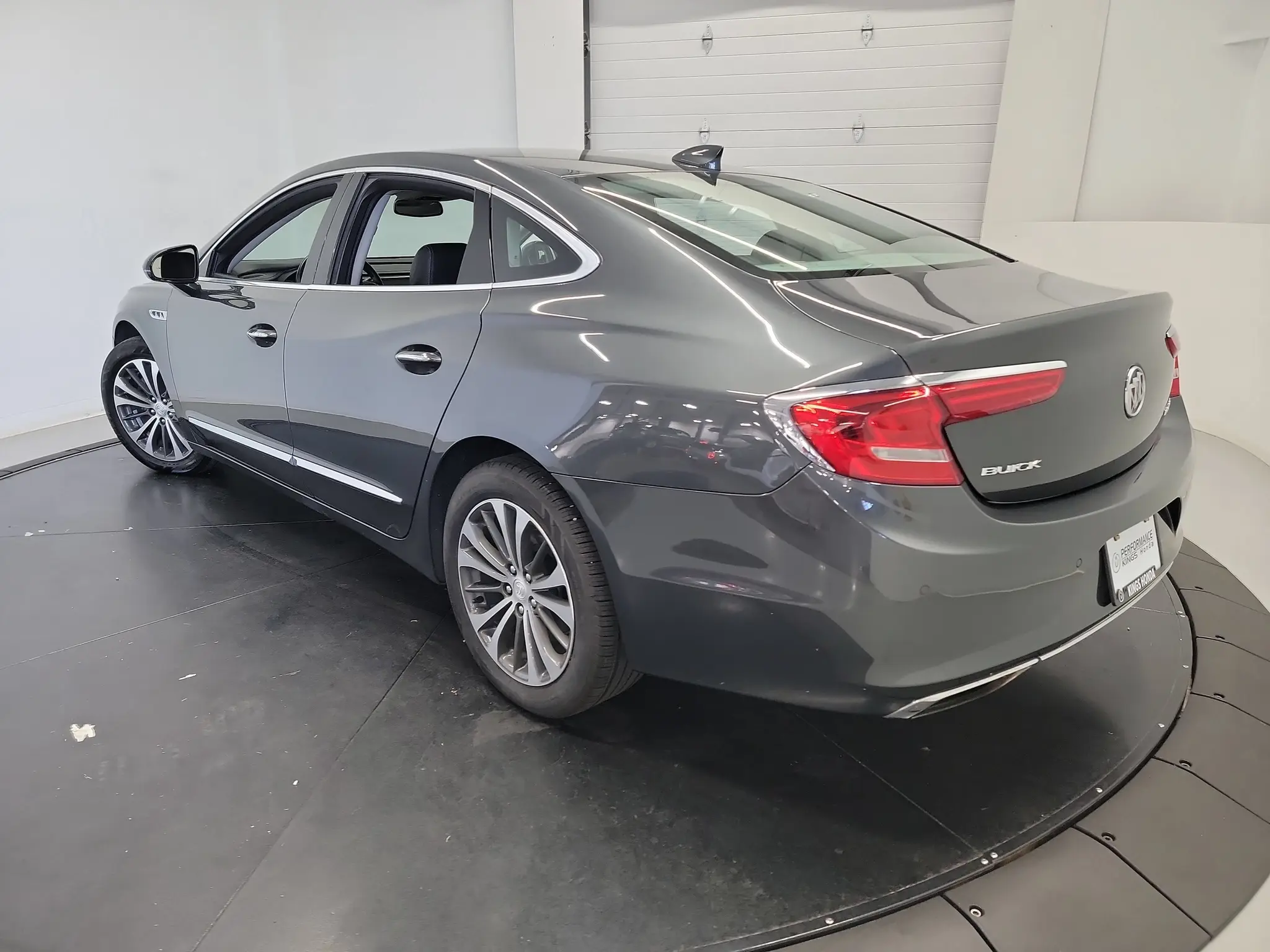 2017 Buick LaCrosse Essence photo 5