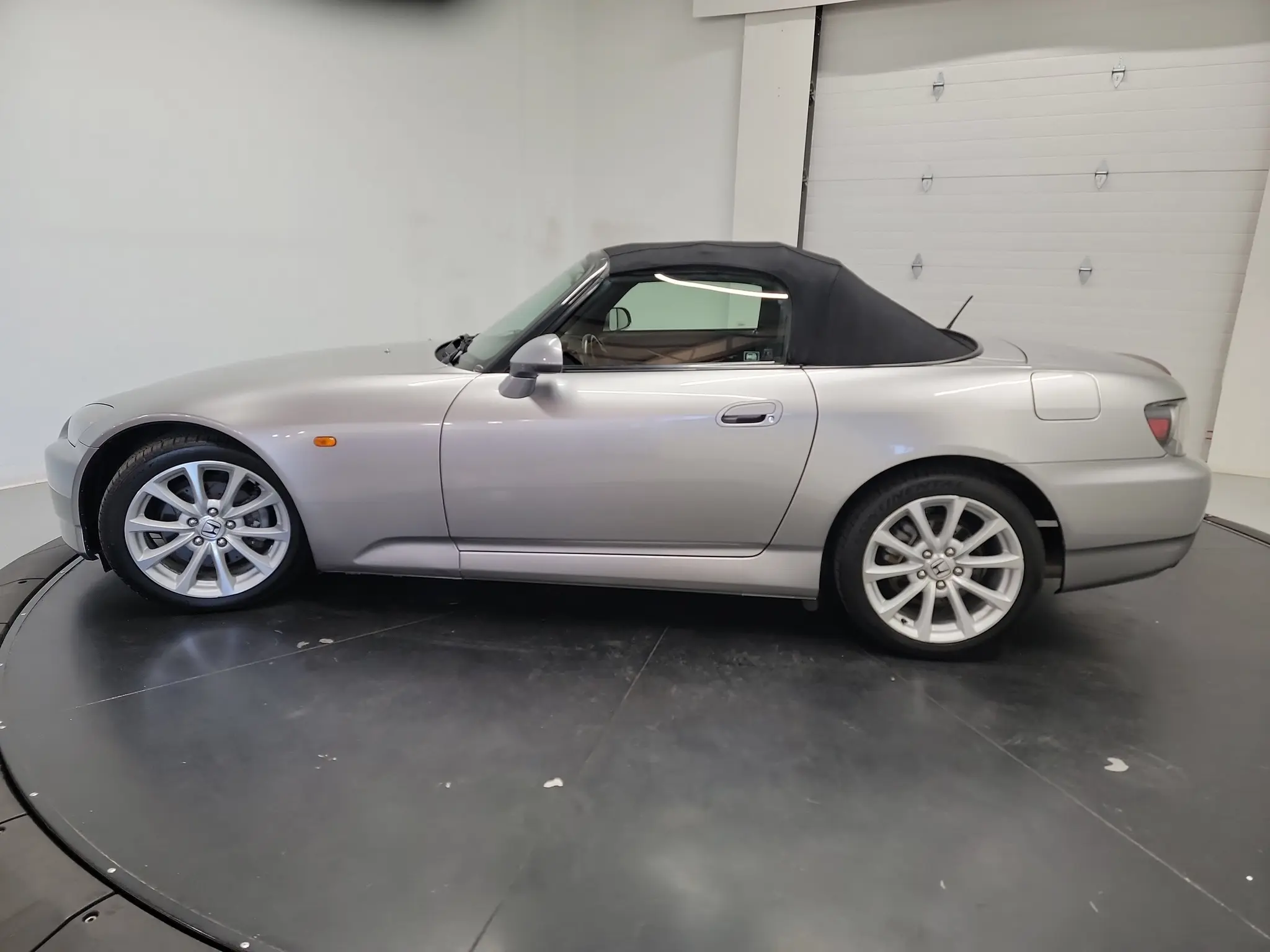 2007 Honda S2000 Base photo 4