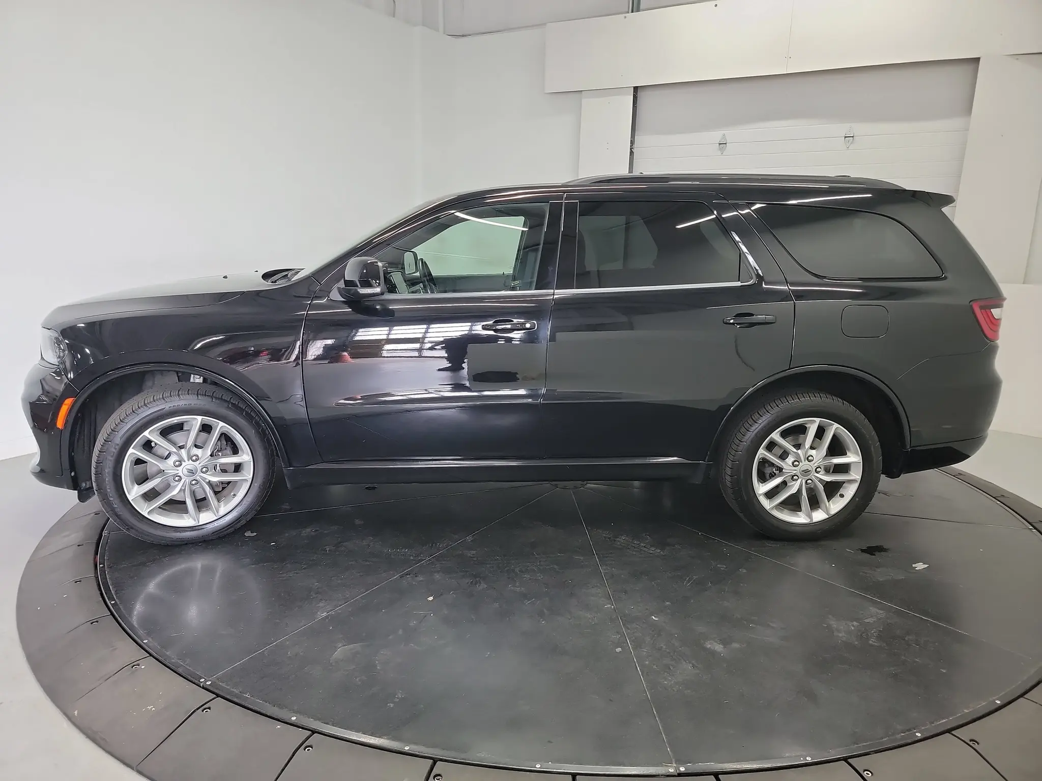 2021 Dodge Durango GT AWD Plus photo 4