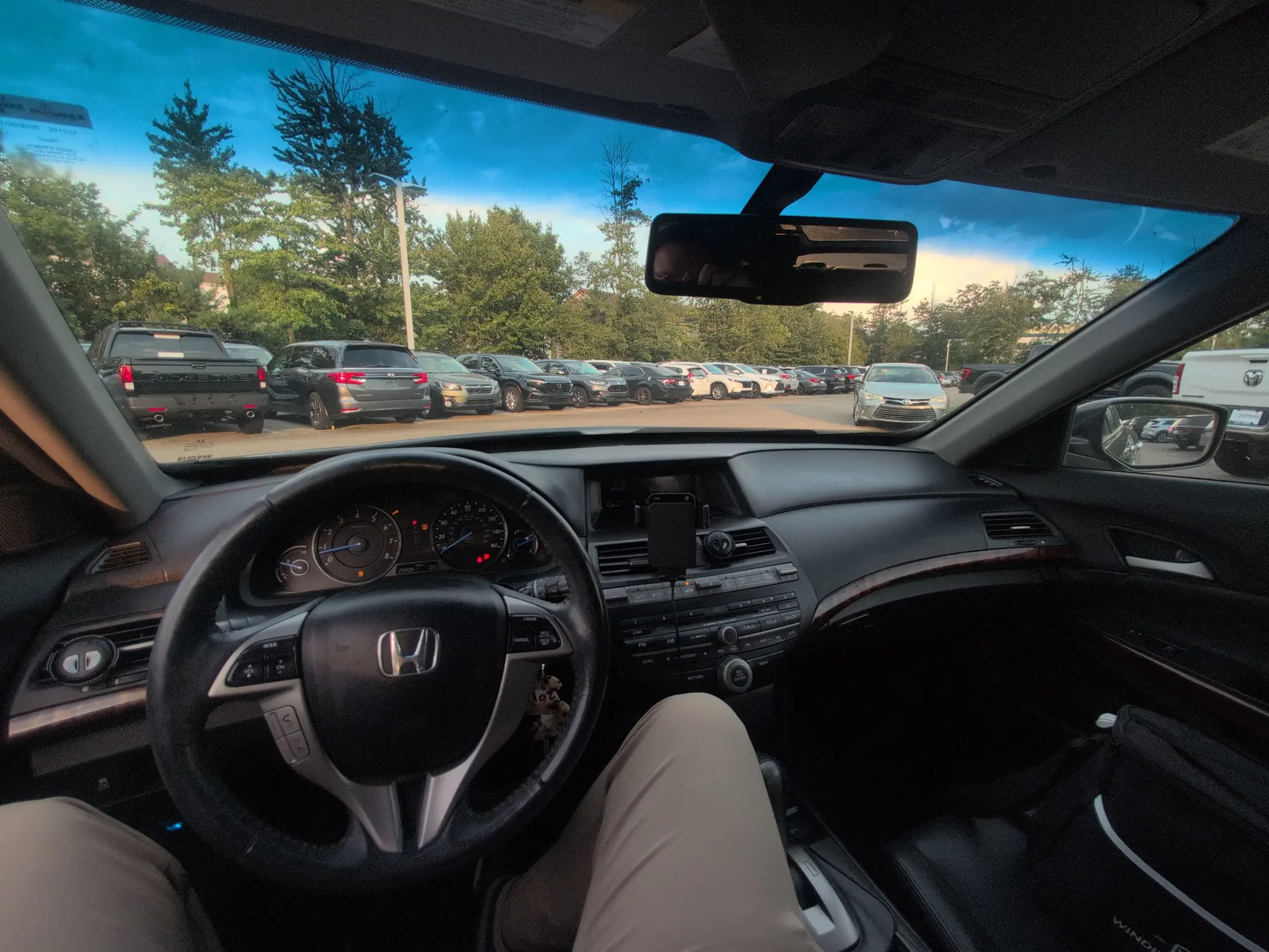 2012 Honda Crosstour V6 EX-L 4WD photo 3