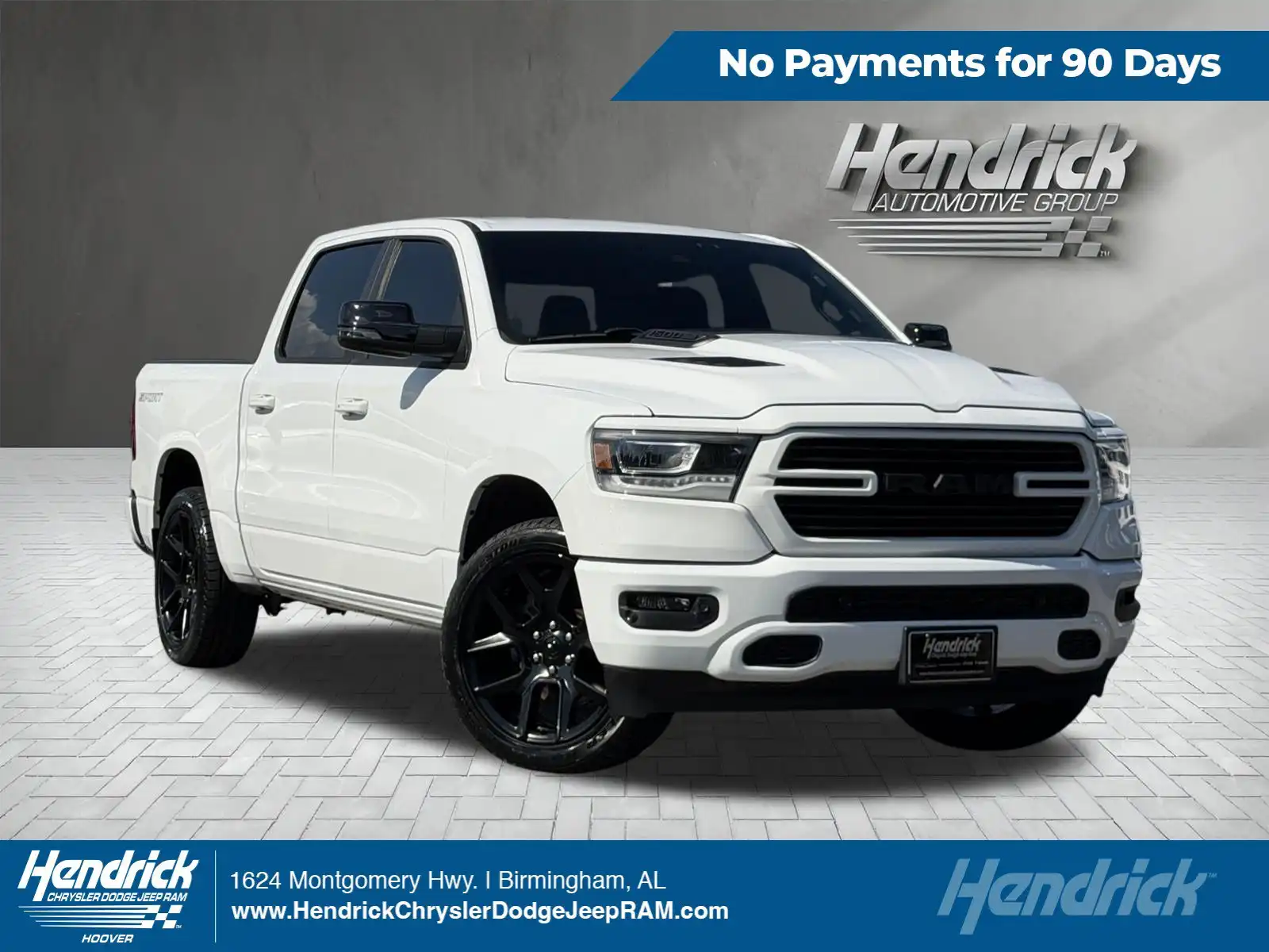 2023 RAM 1500 Laramie 4WD Crew Cab 5'7's photo