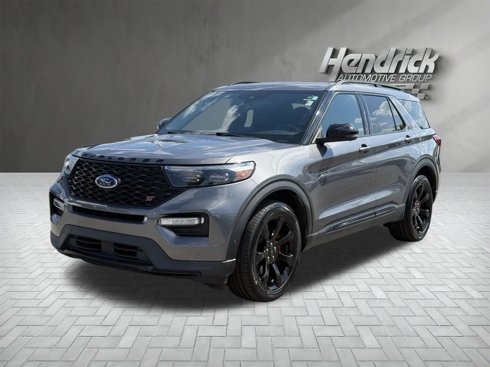 2021 Ford Explorer ST 4WD photo 5