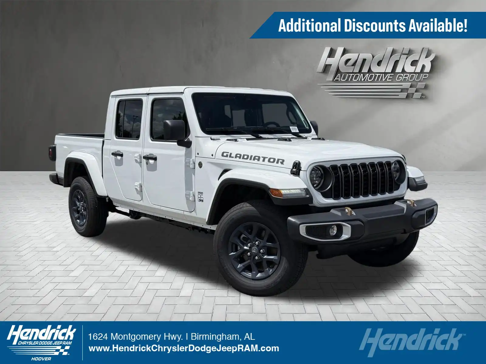 2026 Jeep Gladiator 85th Anniversary Edition Auto's photo