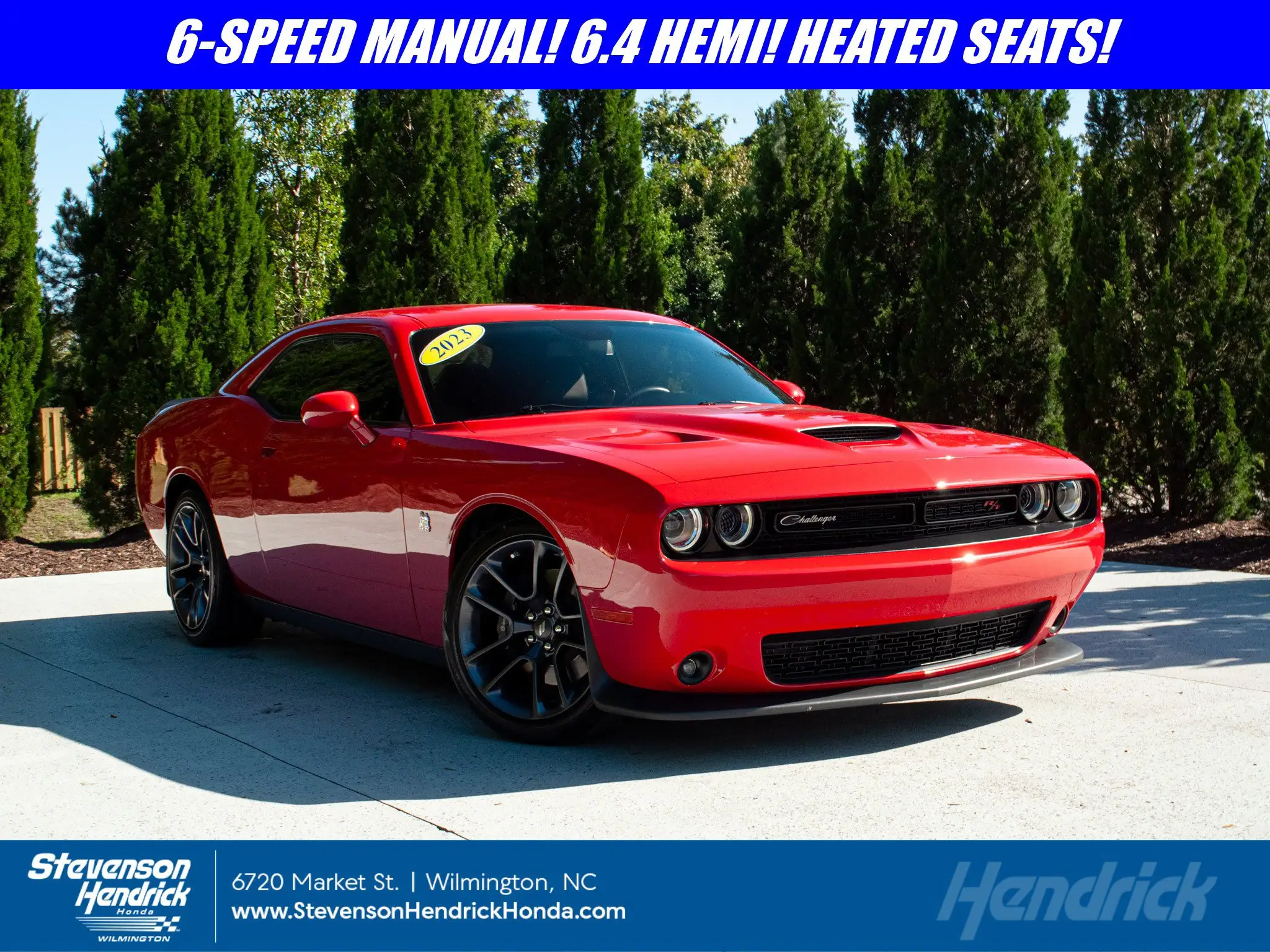 2023 Dodge Challenger R/T Scat Pack photo 1